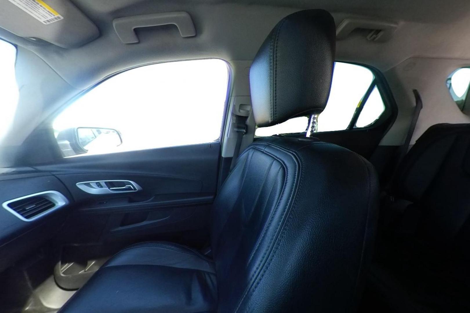2017 White Chevrolet Equinox LS 2WD (2GNALBEK5H6) with an 2.4L L4 DOHC 16V FFV engine, 6A transmission, located at 7755 State Street, Midvale, UT, 84047, (801) 753-9063, 40.610329, -111.890656 - Photo#17
