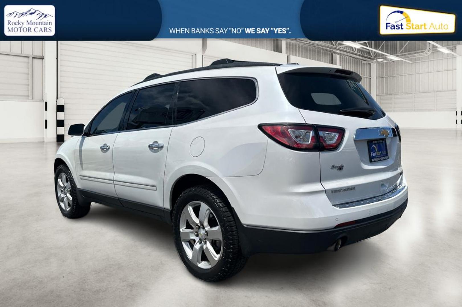 2017 White Chevrolet Traverse Premier FWD (1GNKRJKDXHJ) with an 3.6L V6 DOHC 24V engine, 6A transmission, located at 767 S State Road, Pleasant Grove, UT, 84062, (801) 785-1058, 40.354839, -111.736687 - Photo#5