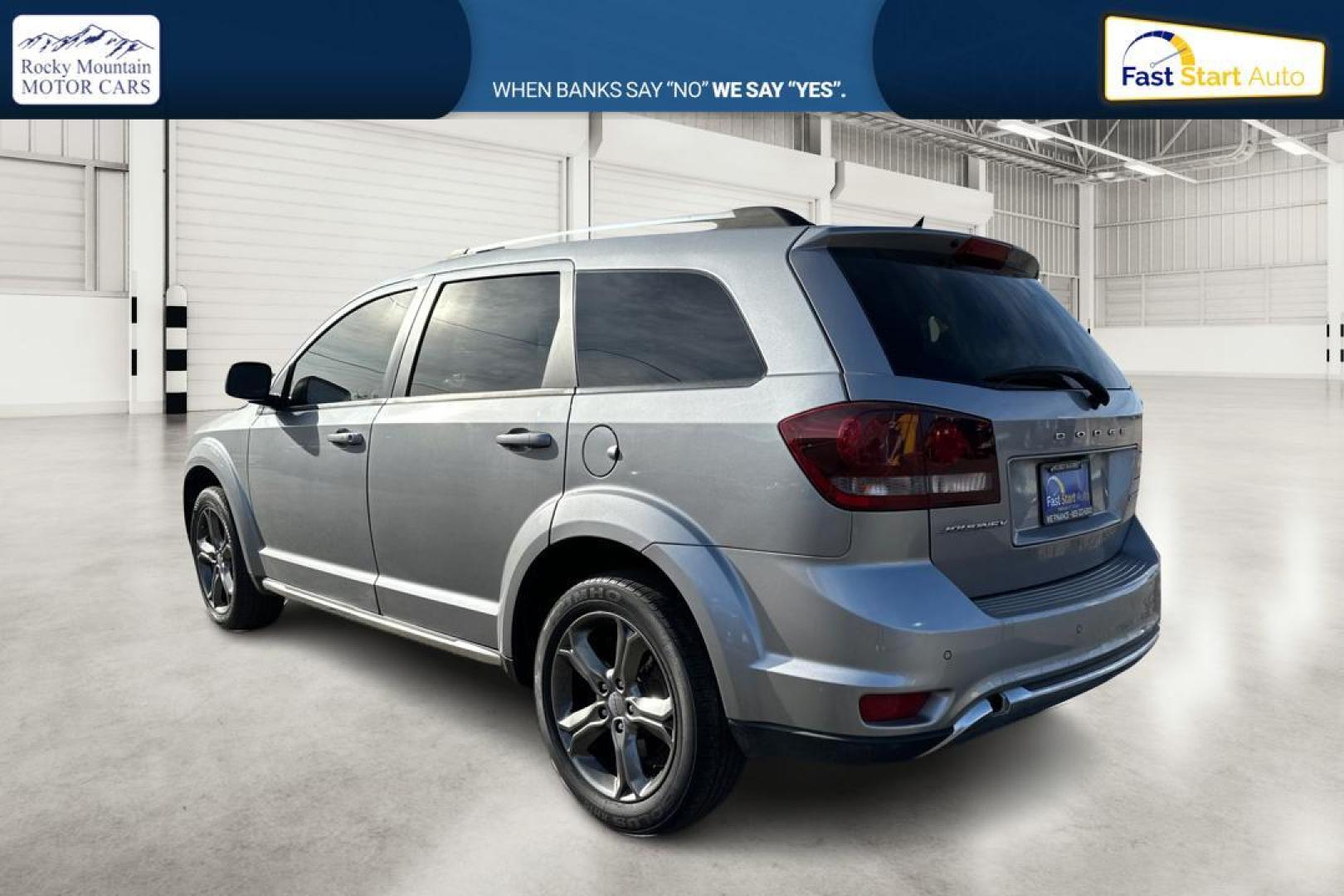2017 Silver Dodge Journey Crossroad FWD (3C4PDCGB5HT) with an 2.4L L4 DOHC 16V engine, 4A transmission, located at 344 S Washington Blvd, Ogden, UT, 84404, (801) 399-1799, 41.255482, -111.970848 - Photo#5