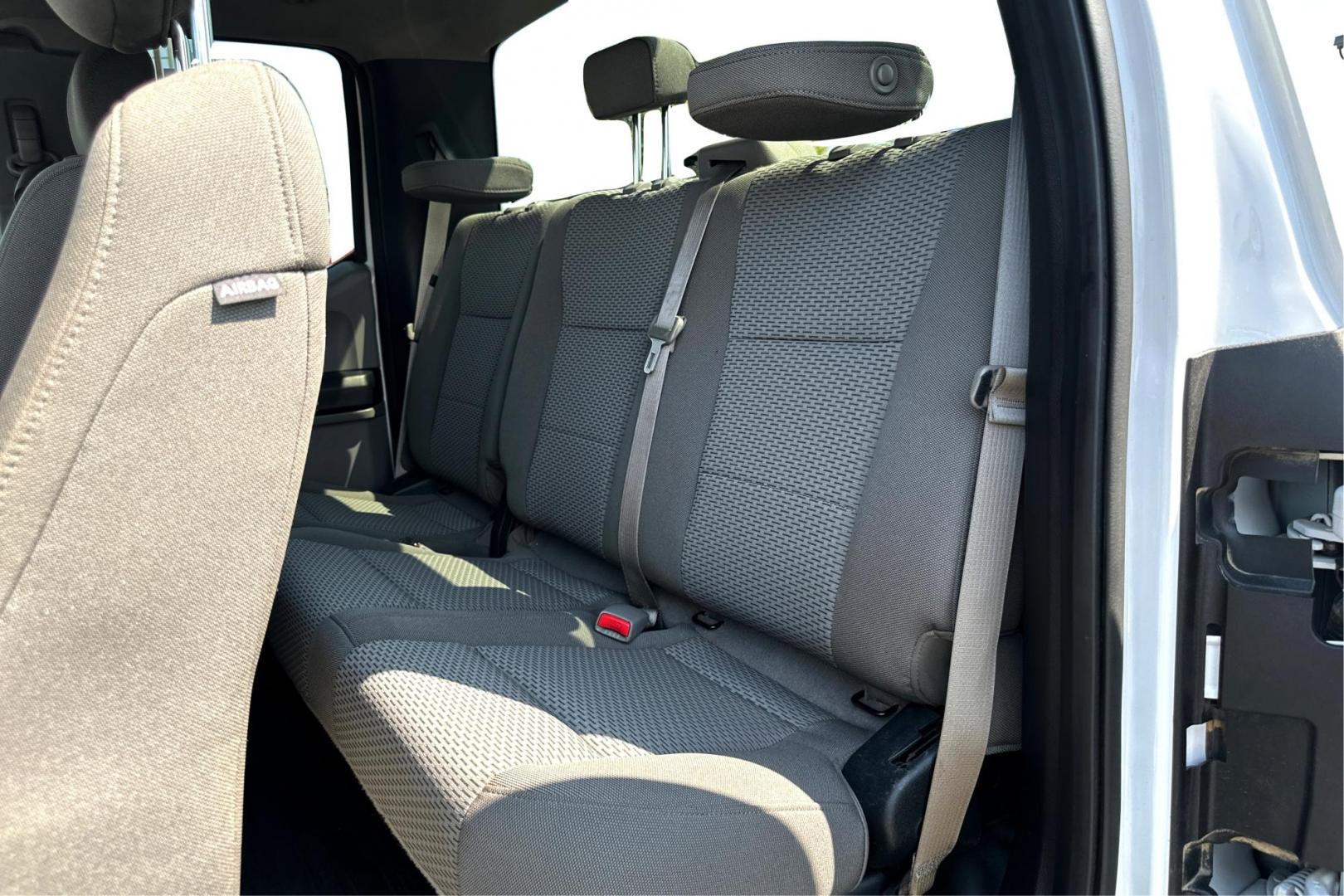 2017 White Ford F-150 Lariat SuperCab 8-ft. 4WD (1FTFX1EFXHF) with an 5.0L V8 engine, 6A transmission, located at 767 S State Road, Pleasant Grove, UT, 84062, (801) 785-1058, 40.354839, -111.736687 - Photo#12