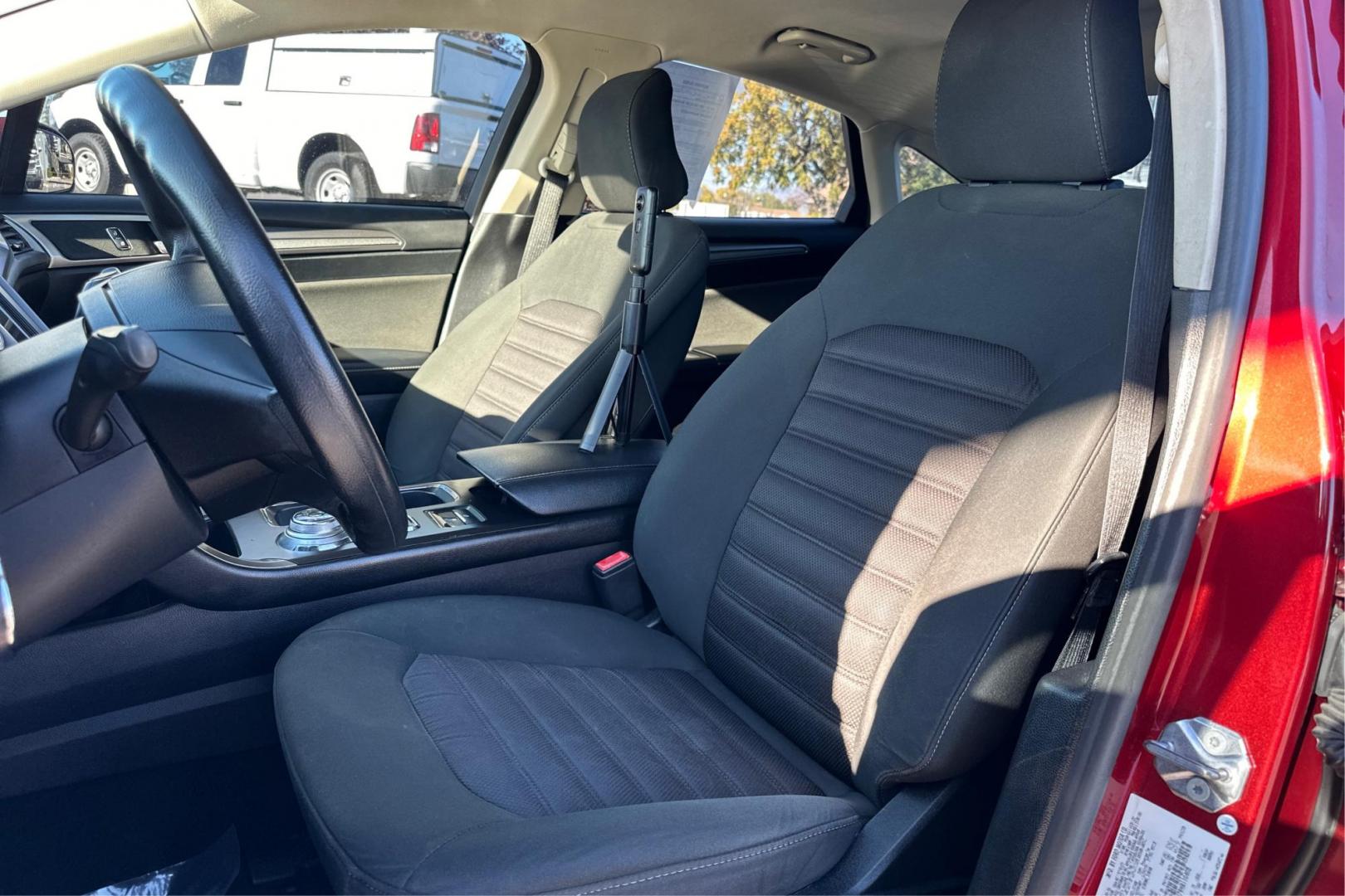 2017 Red Ford Fusion SE (3FA6P0H79HR) with an 2.5L L4 DOHC 16V engine, 6A transmission, located at 767 S State Road, Pleasant Grove, UT, 84062, (801) 785-1058, 40.354839, -111.736687 - Photo#14