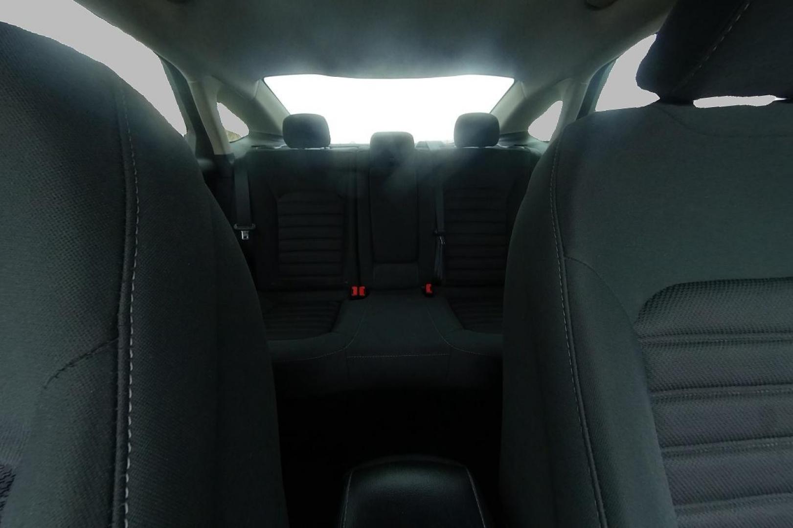 2017 Gray Ford Fusion SE (3FA6P0H73HR) with an 2.5L L4 DOHC 16V engine, 6A transmission, located at 7755 State Street, Midvale, UT, 84047, (801) 753-9063, 40.610329, -111.890656 - Photo#18