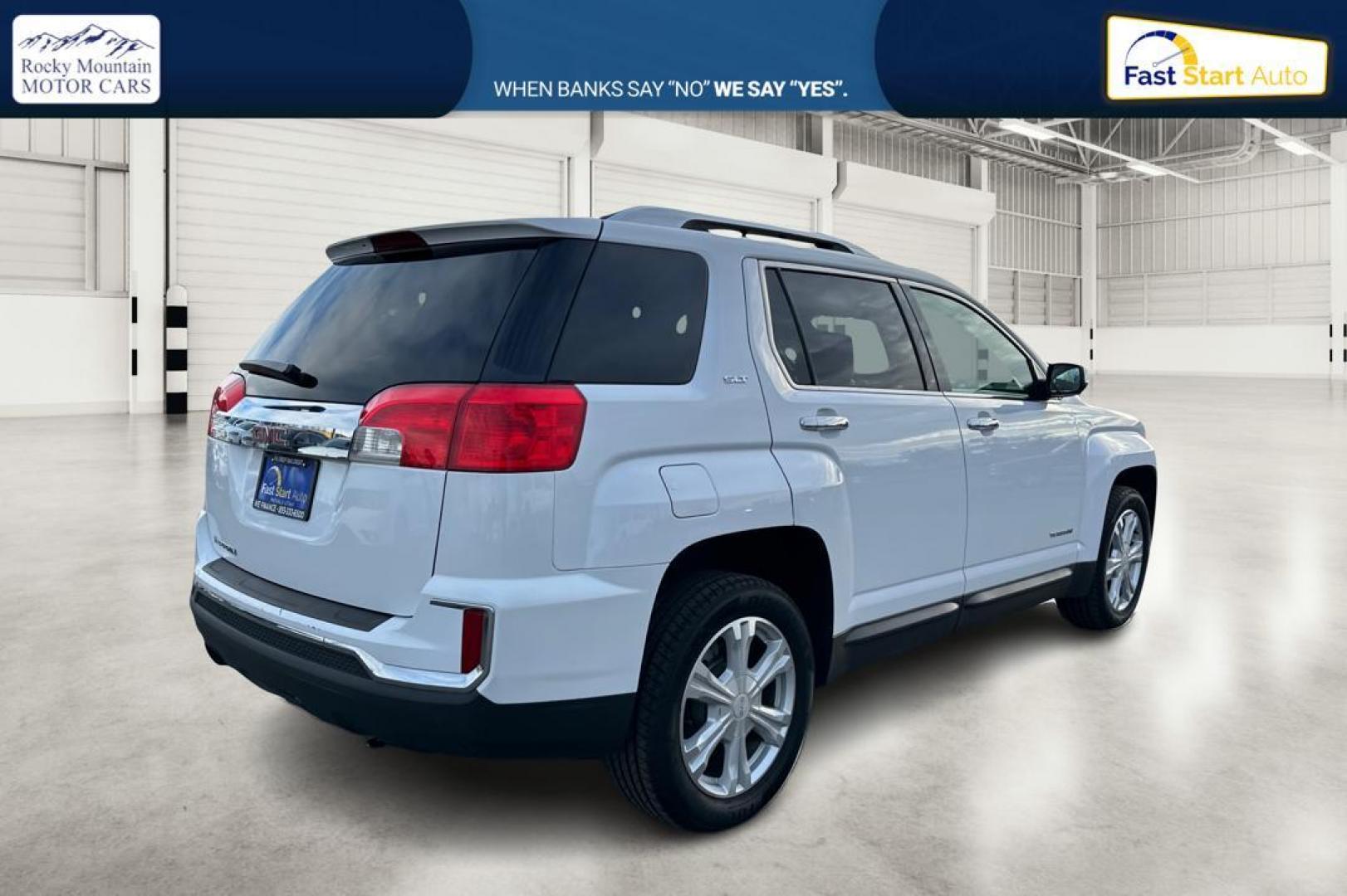 2017 White GMC Terrain SLT FWD (2GKALPEK9H6) with an 2.4L L4 DOHC 16V engine, 6A transmission, located at 7755 State Street, Midvale, UT, 84047, (801) 753-9063, 40.610329, -111.890656 - Photo#2