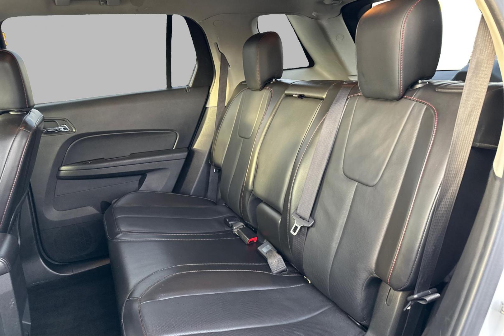 2017 White GMC Terrain SLT FWD (2GKALPEK9H6) with an 2.4L L4 DOHC 16V engine, 6A transmission, located at 7755 State Street, Midvale, UT, 84047, (801) 753-9063, 40.610329, -111.890656 - Photo#15