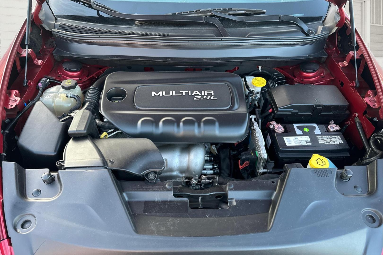 2017 Red Jeep Cherokee Latitude FWD (1C4PJLCB0HD) with an 2.4L L4 DOHC 16V engine, 9A transmission, located at 767 S State Road, Pleasant Grove, UT, 84062, (801) 785-1058, 40.354839, -111.736687 - Photo#8