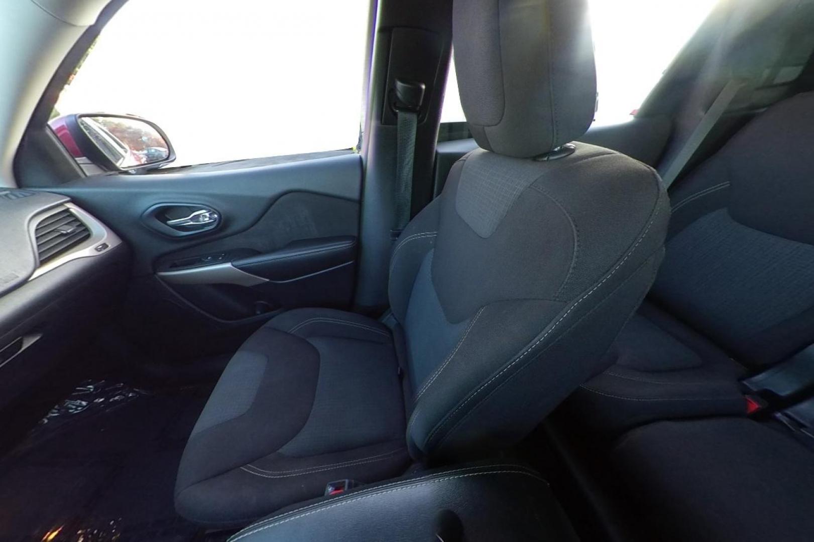 2017 Red Jeep Cherokee Latitude FWD (1C4PJLCB0HD) with an 2.4L L4 DOHC 16V engine, 9A transmission, located at 767 S State Road, Pleasant Grove, UT, 84062, (801) 785-1058, 40.354839, -111.736687 - Photo#12