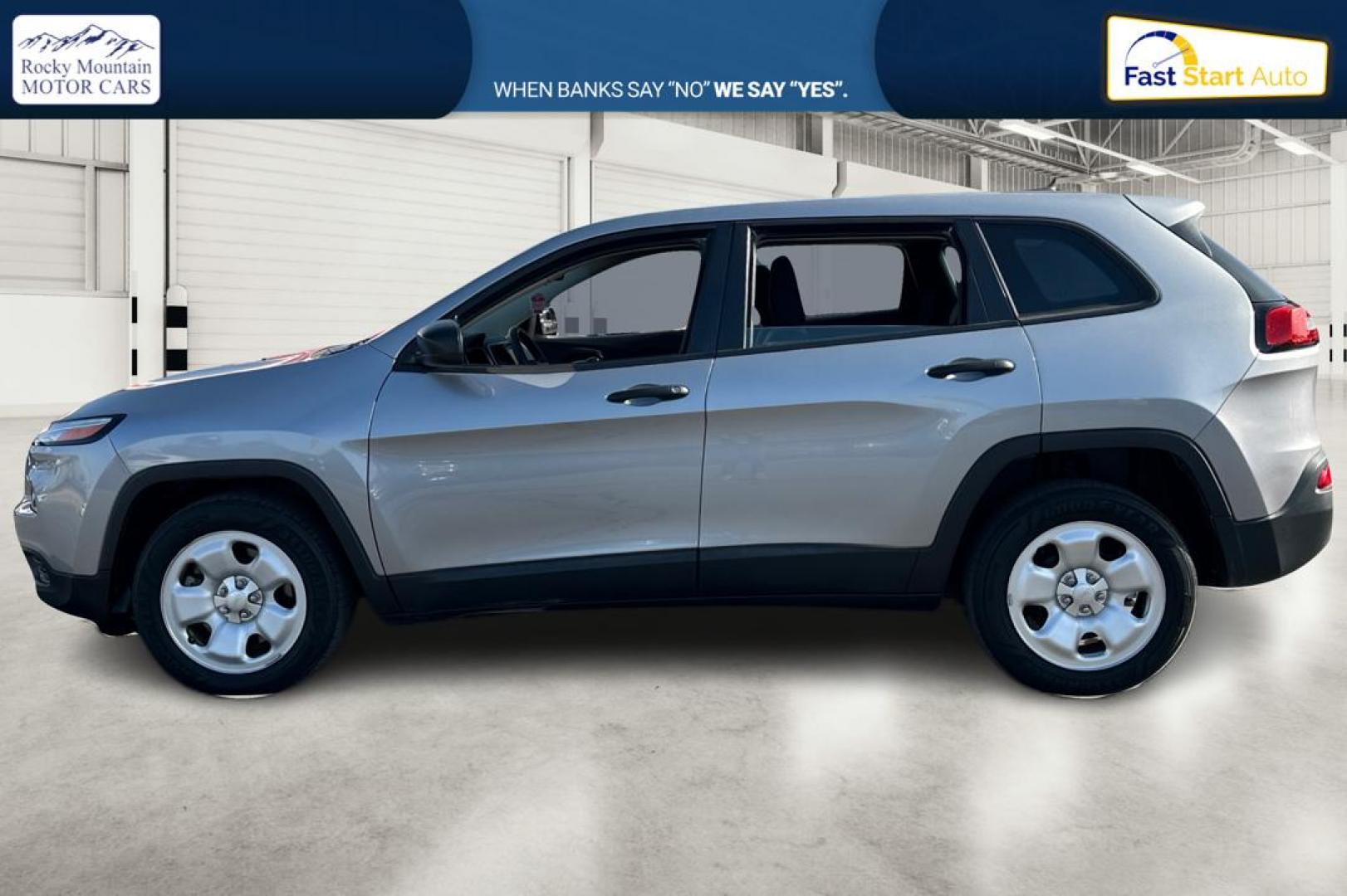 2017 Silver Jeep Cherokee Sport FWD (1C4PJLAB0HW) with an 2.4L L4 DOHC 16V engine, 9A transmission, located at 7755 State Street, Midvale, UT, 84047, (801) 753-9063, 40.610329, -111.890656 - Photo#6