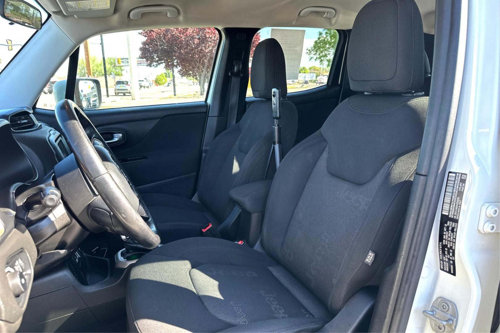 2017 White Jeep Renegade Latitude FWD (ZACCJABBXHP) with an 2.4L L4 DOHC 16V engine, 6M transmission, located at 7755 State Street, Midvale, UT, 84047, (801) 753-9063, 40.610329, -111.890656 - Photo#14