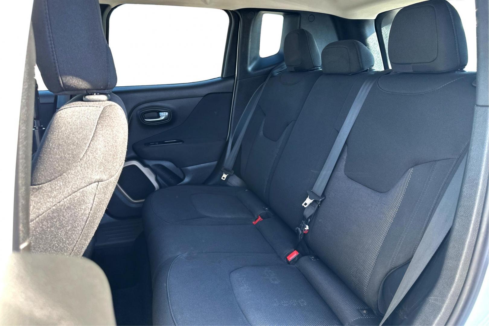 2017 White Jeep Renegade Latitude FWD (ZACCJABBXHP) with an 2.4L L4 DOHC 16V engine, 6M transmission, located at 7755 State Street, Midvale, UT, 84047, (801) 753-9063, 40.610329, -111.890656 - Photo#15
