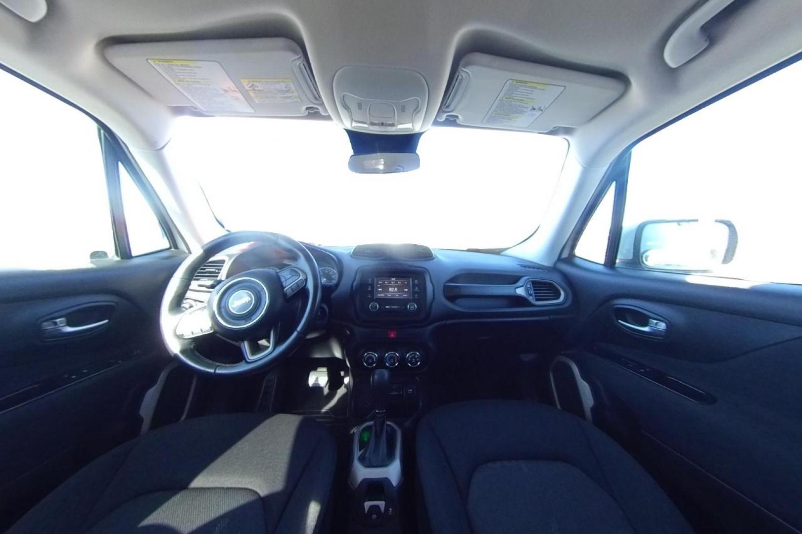 2017 White Jeep Renegade Latitude FWD (ZACCJABBXHP) with an 2.4L L4 DOHC 16V engine, 6M transmission, located at 7755 State Street, Midvale, UT, 84047, (801) 753-9063, 40.610329, -111.890656 - Photo#16