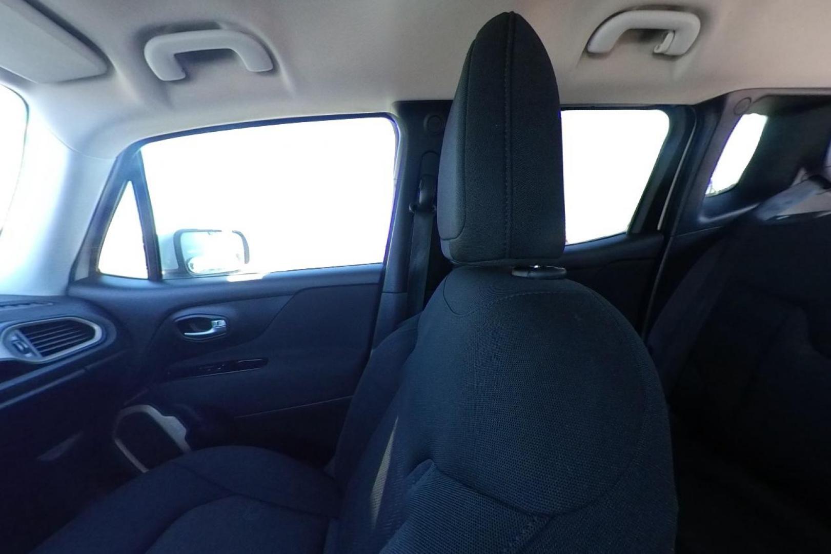 2017 White Jeep Renegade Latitude FWD (ZACCJABBXHP) with an 2.4L L4 DOHC 16V engine, 6M transmission, located at 7755 State Street, Midvale, UT, 84047, (801) 753-9063, 40.610329, -111.890656 - Photo#17