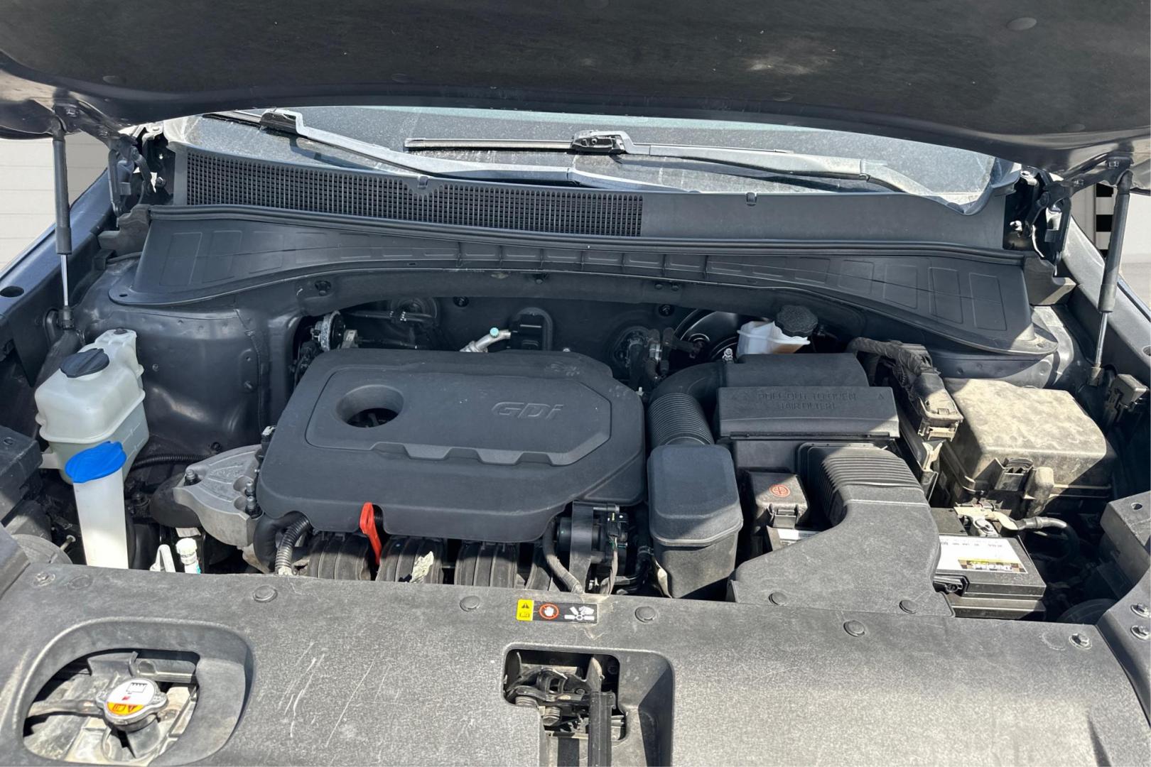 2017 Gray Kia Sorento L 2WD (5XYPG4A34HG) with an 2.4L L4 DOHC 16V engine, 6A transmission, located at 7755 State Street, Midvale, UT, 84047, (801) 753-9063, 40.610329, -111.890656 - Photo#10
