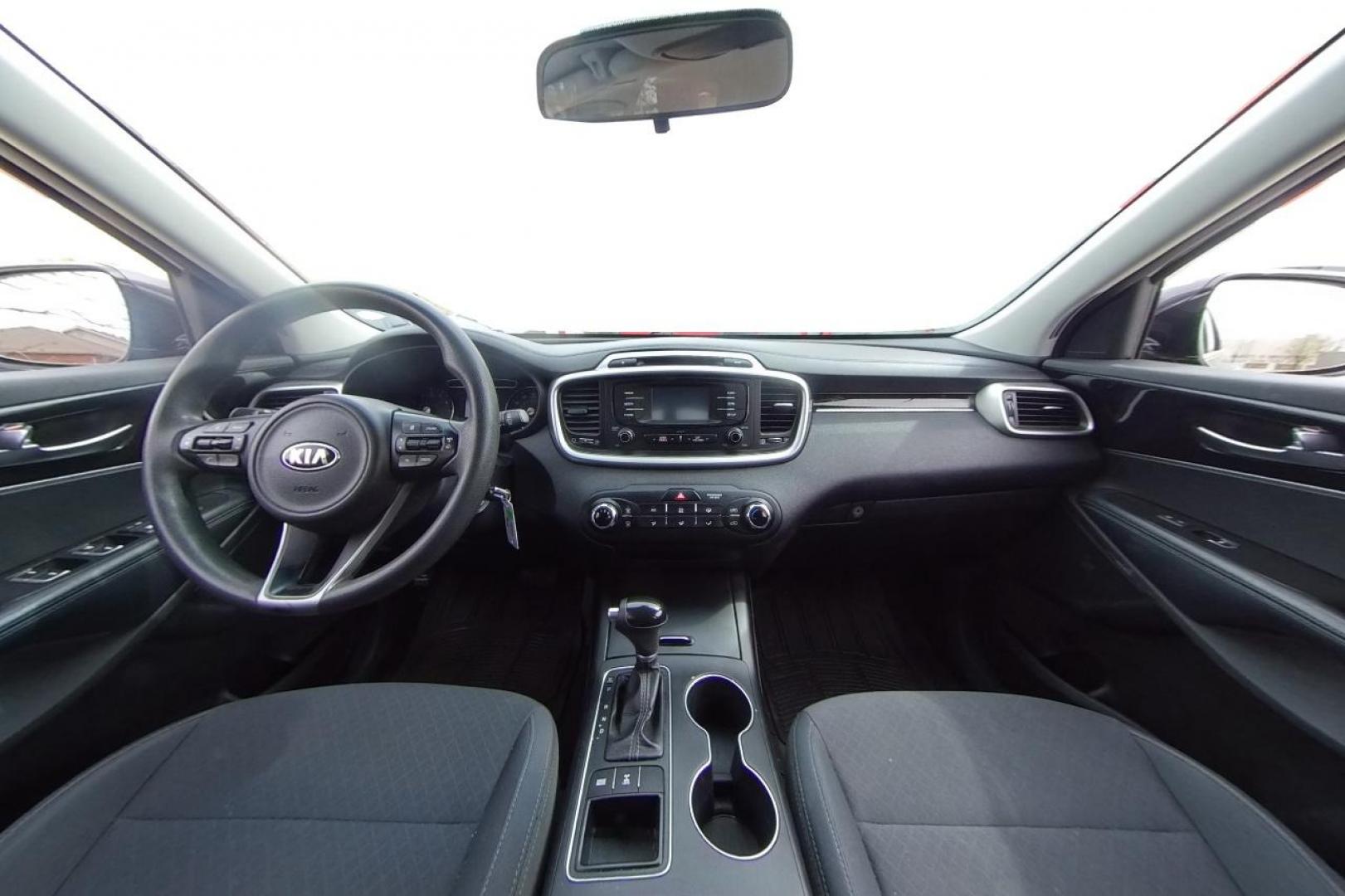 2017 Gray Kia Sorento LX AWD (5XYPGDA36HG) with an 2.4L L4 DOHC 16V engine, 6A transmission, located at 7755 State Street, Midvale, UT, 84047, (801) 753-9063, 40.610329, -111.890656 - Photo#14