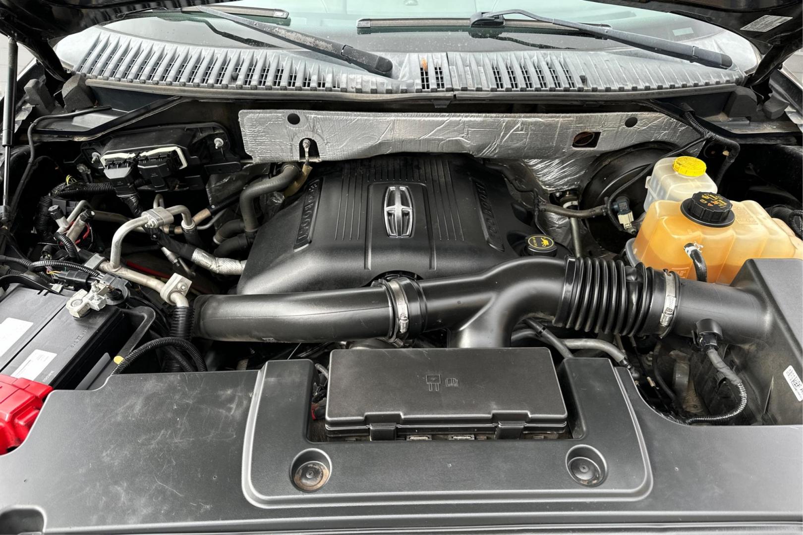 2017 Black Lincoln Navigator Reserve 2WD (5LMJJ2KT8HE) with an 3.5L V6 DOHC 24V FFV engine, 6A transmission, located at 7755 State Street, Midvale, UT, 84047, (801) 753-9063, 40.610329, -111.890656 - Photo#10