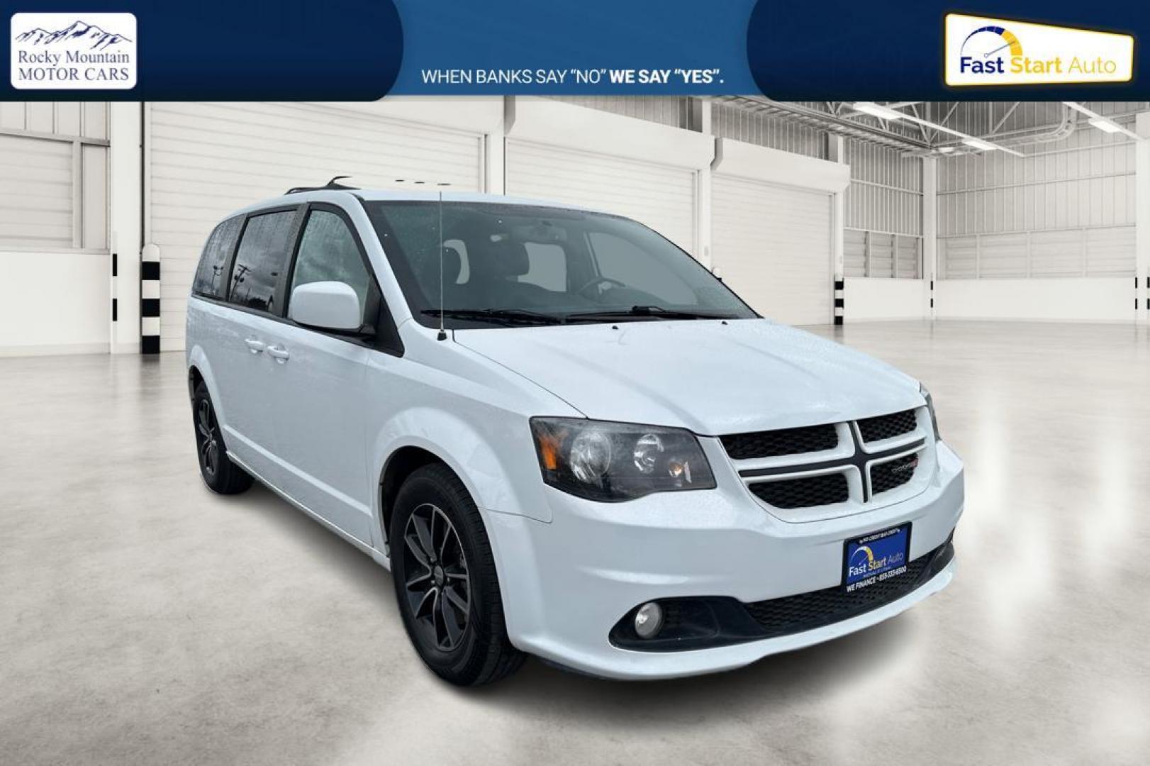 2018 White Dodge Grand Caravan GT (2C4RDGEGXJR) with an 3.6L V6 DOHC 24V engine, 6A transmission, located at 7755 State Street, Midvale, UT, 84047, (801) 753-9063, 40.610329, -111.890656 - Photo#0