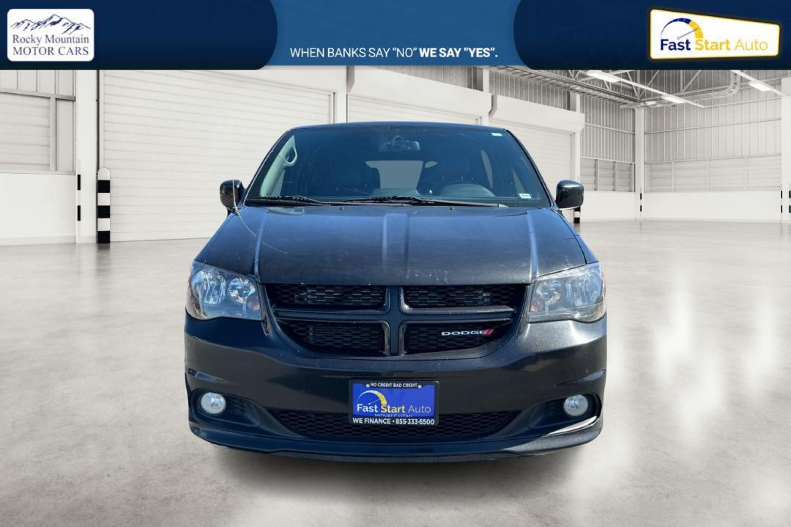 2018 Black Dodge Grand Caravan GT (2C4RDGEGXJR) with an 3.6L V6 DOHC 24V engine, 6A transmission, located at 7755 State Street, Midvale, UT, 84047, (801) 753-9063, 40.610329, -111.890656 - Photo#9