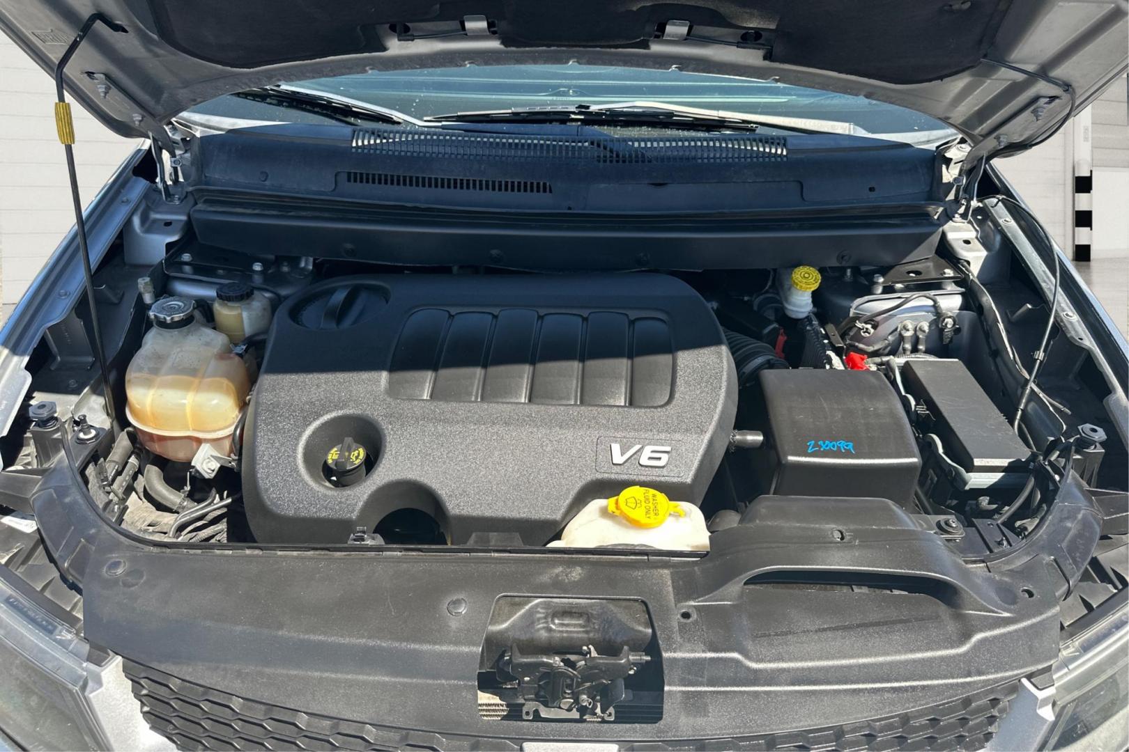 2018 Silver Dodge Journey GT (3C4PDCEG7JT) with an 3.6L V6 DOHC 24V engine, 6A transmission, located at 7755 State Street, Midvale, UT, 84047, (801) 753-9063, 40.610329, -111.890656 - Photo#8