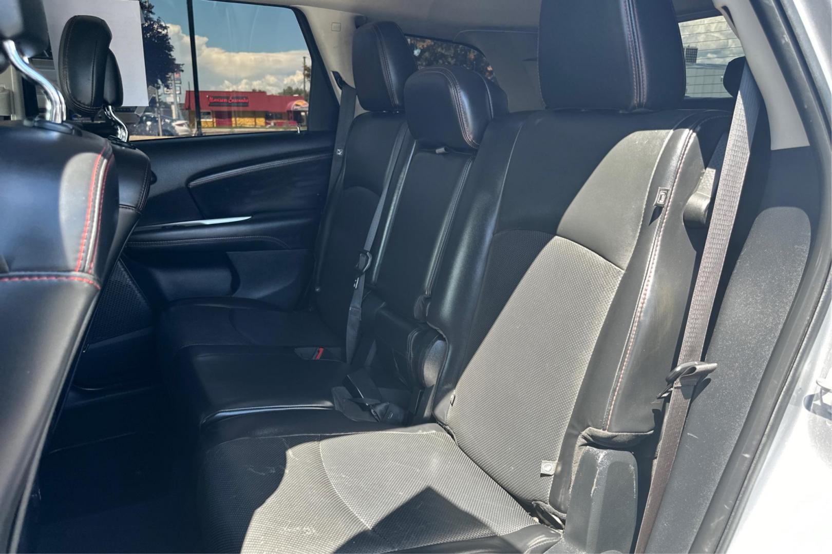2018 Silver Dodge Journey GT (3C4PDCEG7JT) with an 3.6L V6 DOHC 24V engine, 6A transmission, located at 7755 State Street, Midvale, UT, 84047, (801) 753-9063, 40.610329, -111.890656 - Photo#11