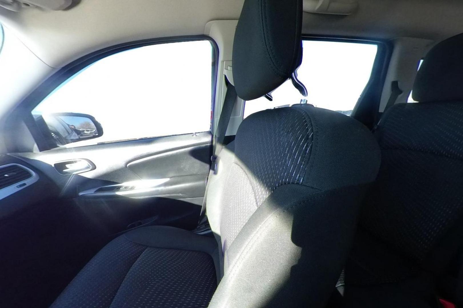 2018 White Dodge Journey SXT (3C4PDCBG9JT) with an 3.6L V6 DOHC 24V engine, 4A transmission, located at 7755 State Street, Midvale, UT, 84047, (801) 753-9063, 40.610329, -111.890656 - Photo#17