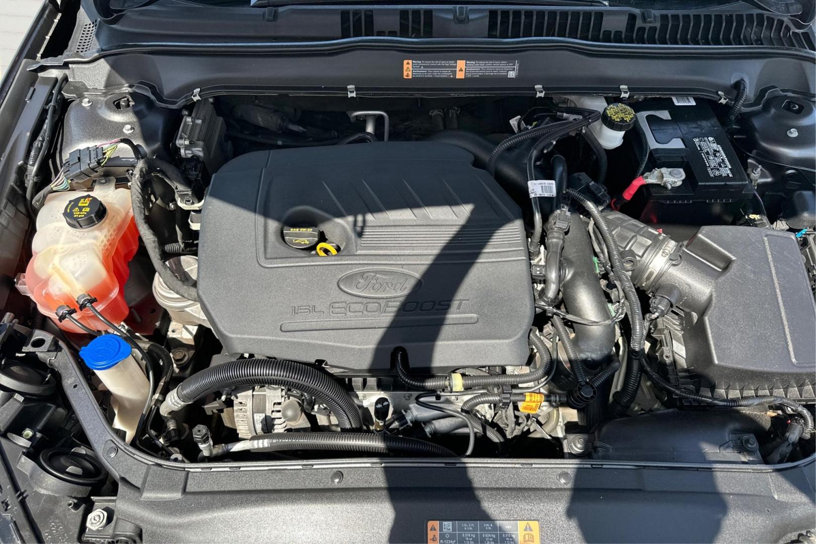 2018 Gray Ford Fusion SE (3FA6P0HD7JR) with an 1.5L L4 DOHC 16V engine, 6A transmission, located at 7755 State Street, Midvale, UT, 84047, (801) 753-9063, 40.610329, -111.890656 - Photo#10