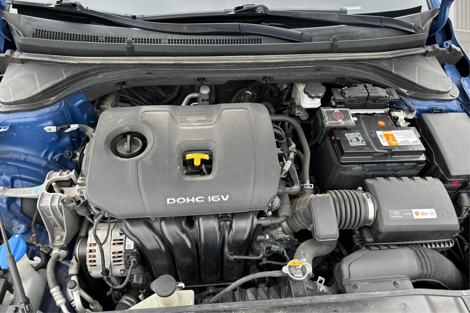 2018 Blue Hyundai Elantra SE 6AT (5NPD74LF1JH) with an 1.8L L4 DOHC 16V engine, 6A transmission, located at 7755 State Street, Midvale, UT, 84047, (801) 753-9063, 40.610329, -111.890656 - Photo#10