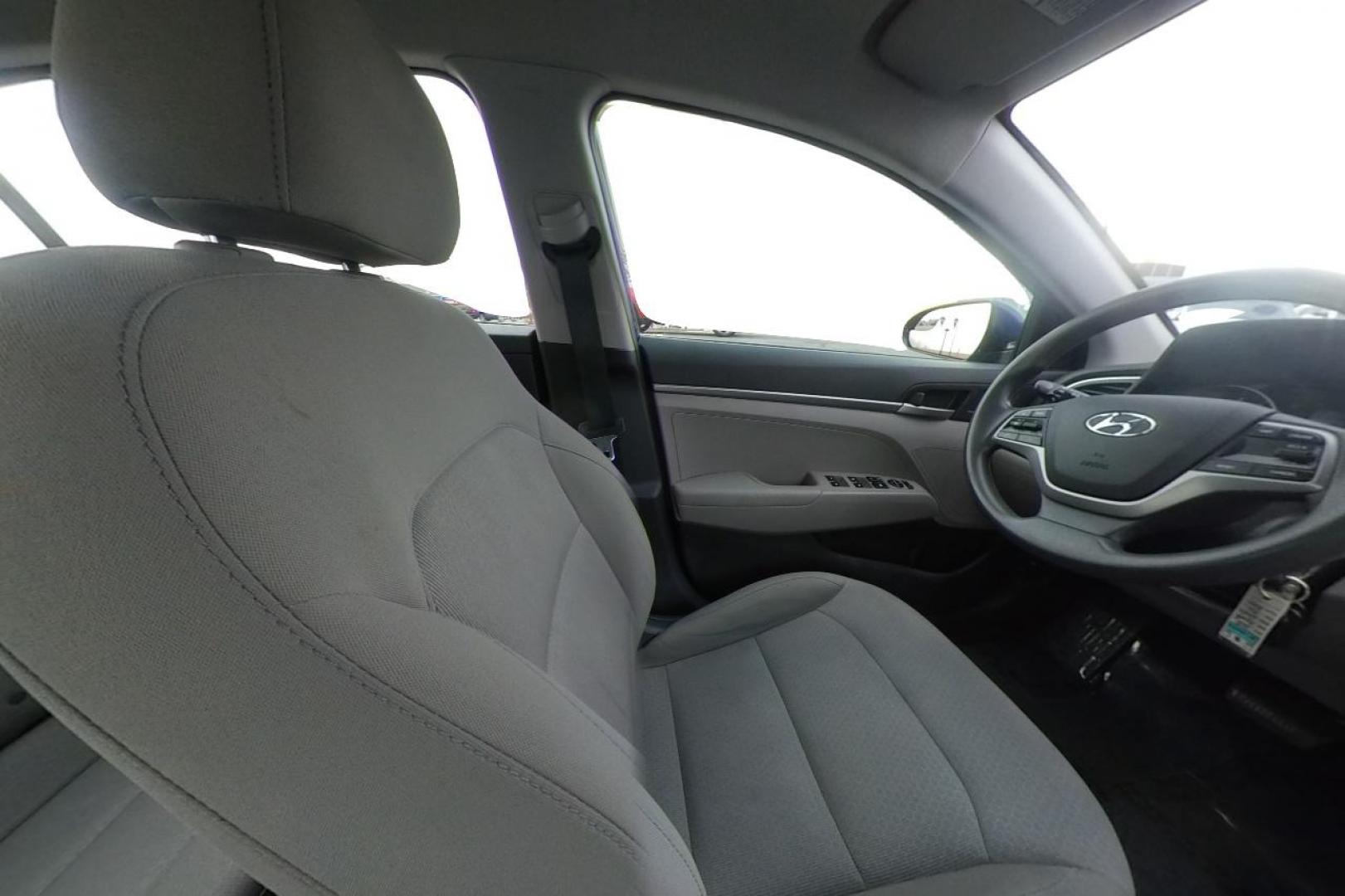 2018 Blue Hyundai Elantra SE 6AT (5NPD74LF1JH) with an 1.8L L4 DOHC 16V engine, 6A transmission, located at 7755 State Street, Midvale, UT, 84047, (801) 753-9063, 40.610329, -111.890656 - Photo#19