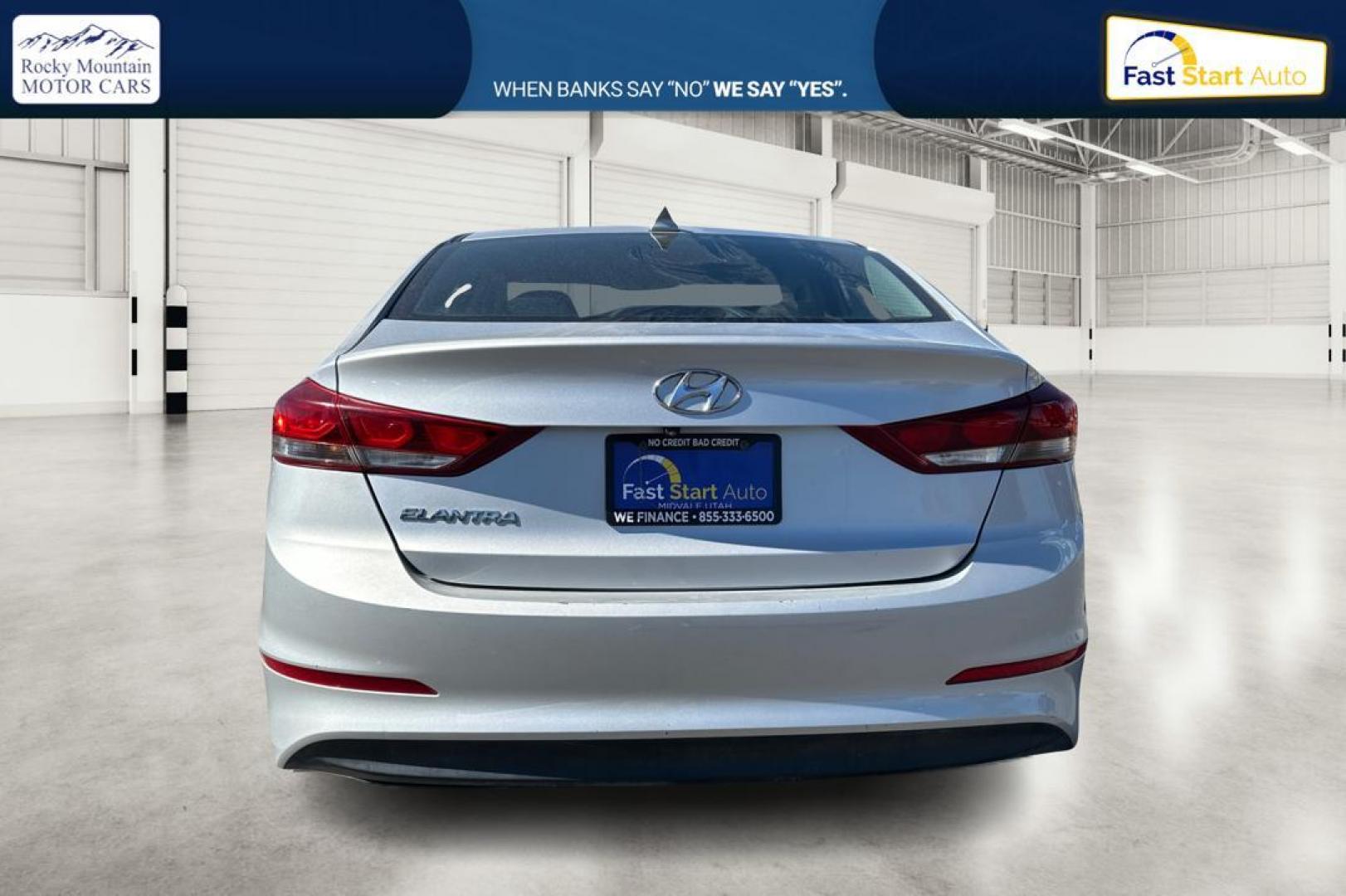 2018 Silver Hyundai Elantra Limited (5NPD84LF3JH) with an 1.8L L4 DOHC 16V engine, 6A transmission, located at 7755 State Street, Midvale, UT, 84047, (801) 753-9063, 40.610329, -111.890656 - Photo#3
