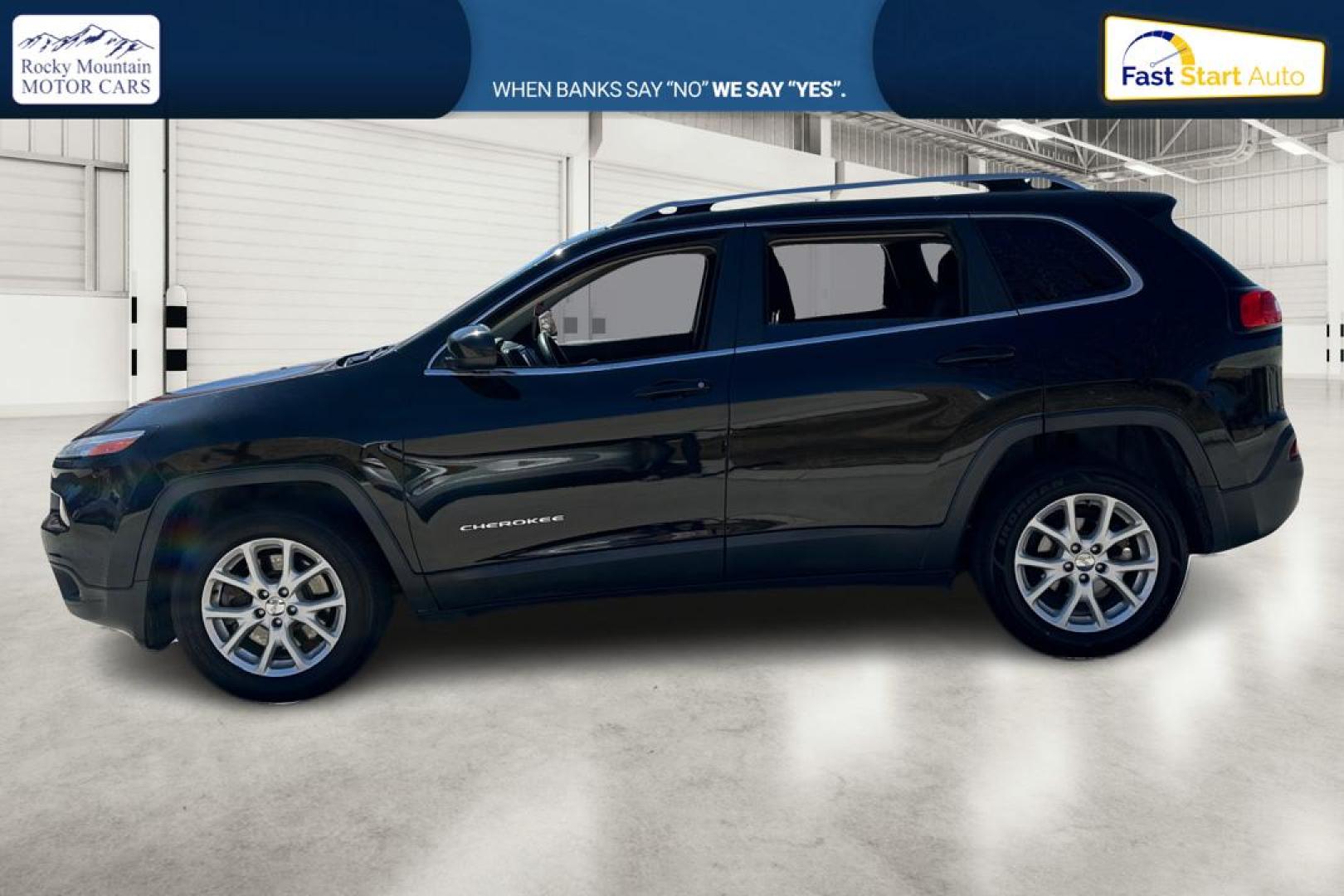 2018 Black Jeep Cherokee Latitude FWD (1C4PJLCB3JD) with an 2.4L L4 DOHC 16V engine, 9A transmission, located at 767 S State Road, Pleasant Grove, UT, 84062, (801) 785-1058, 40.354839, -111.736687 - Photo#6