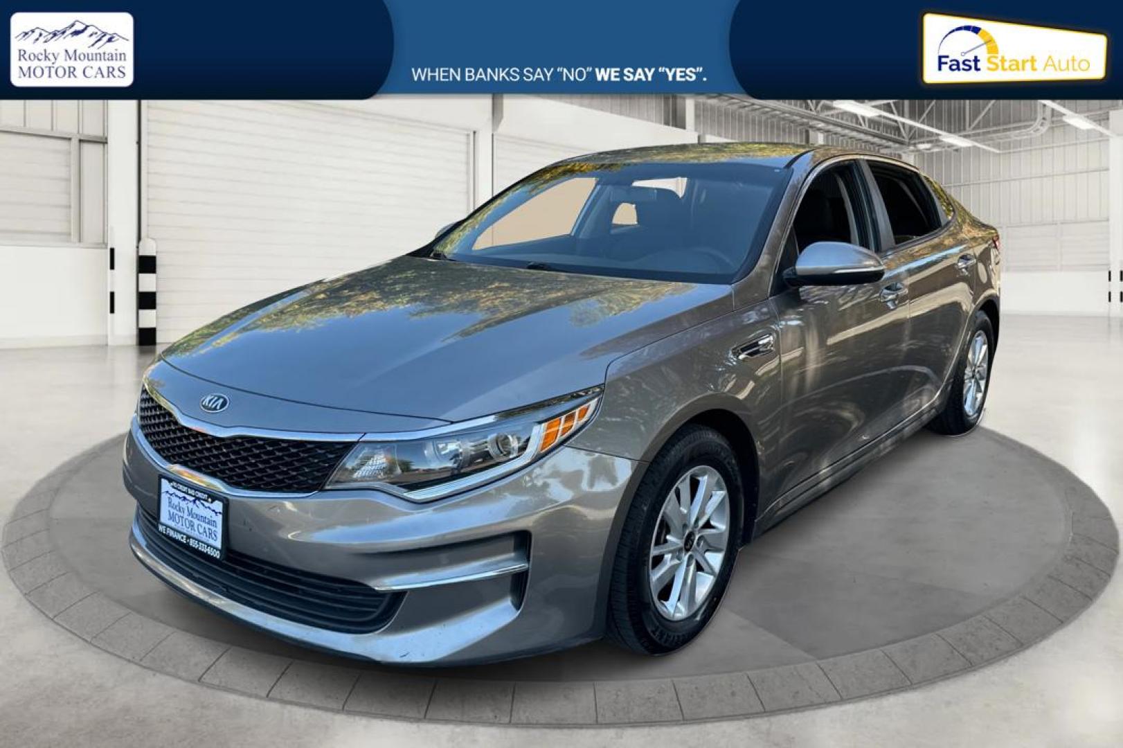 2018 Gray Kia Optima LX (5XXGT4L30JG) with an 2.4L L4 DOHC 16V engine, 6A transmission, located at 767 S State Road, Pleasant Grove, UT, 84062, (801) 785-1058, 40.354839, -111.736687 - Photo#6