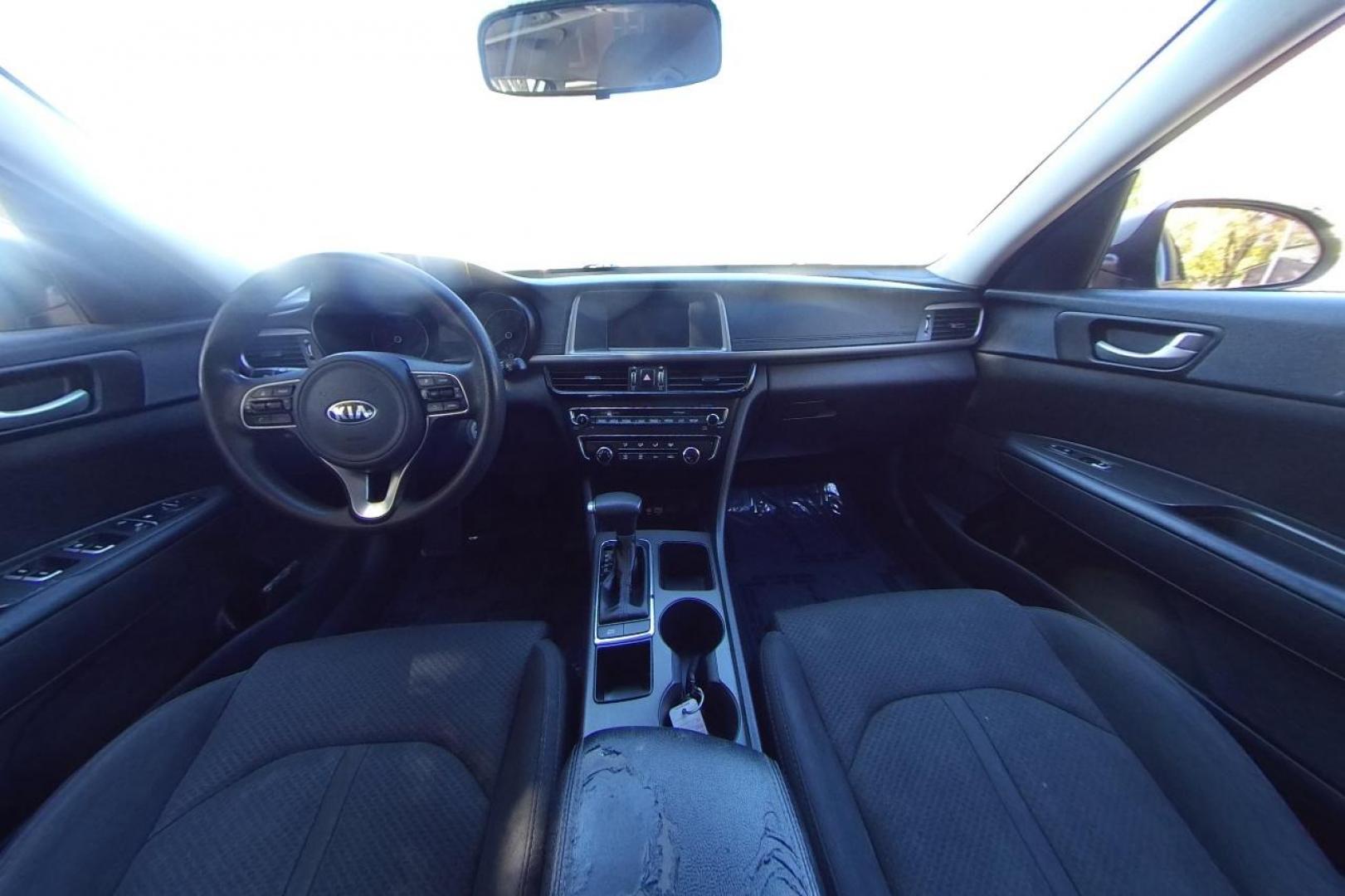 2018 Gray Kia Optima LX (5XXGT4L30JG) with an 2.4L L4 DOHC 16V engine, 6A transmission, located at 767 S State Road, Pleasant Grove, UT, 84062, (801) 785-1058, 40.354839, -111.736687 - Photo#11