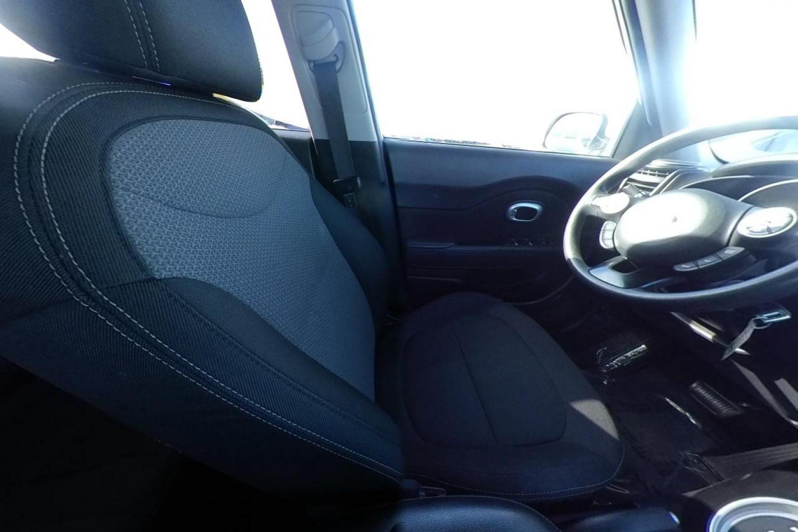 2018 White Kia Soul + (KNDJP3A56J7) with an 2.0L L4 DOHC 16V engine, 6A transmission, located at 7755 State Street, Midvale, UT, 84047, (801) 753-9063, 40.610329, -111.890656 - Photo#19