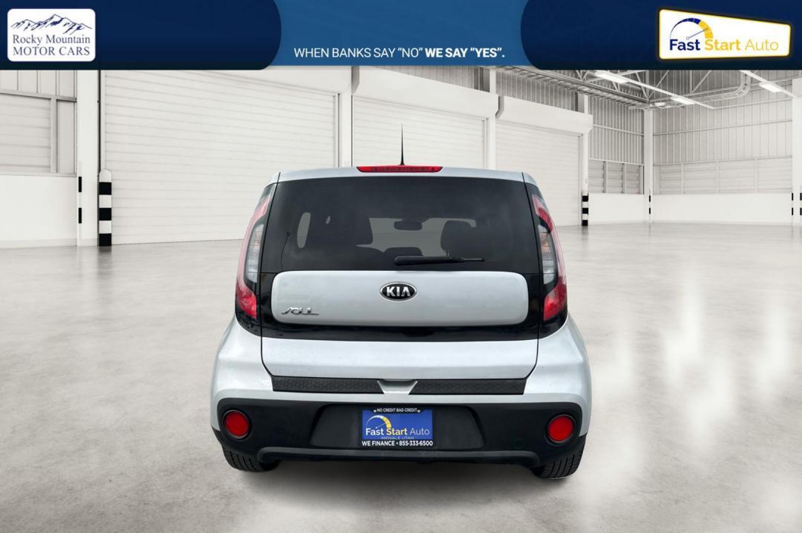 2018 Silver Kia Soul Base 6M (KNDJN2A24J7) with an 1.6L L4 DOHC 16V engine, 6M transmission, located at 7755 State Street, Midvale, UT, 84047, (801) 753-9063, 40.610329, -111.890656 - Photo#4