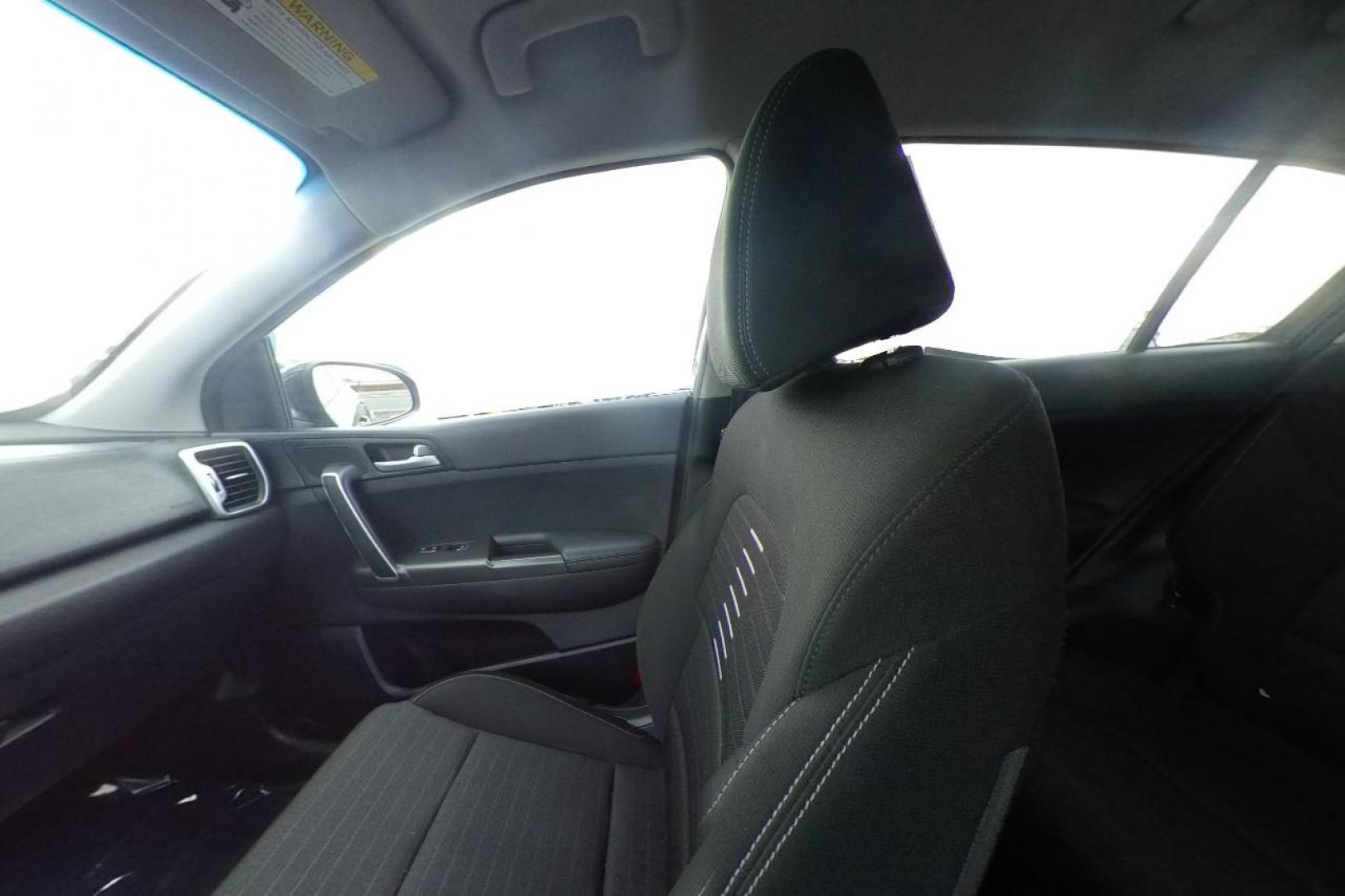 2018 Black Kia Sportage LX FWD (KNDPM3AC4J7) with an 2.4L V6 DOHC 24V engine, 6A transmission, located at 7755 State Street, Midvale, UT, 84047, (801) 753-9063, 40.610329, -111.890656 - Photo#17
