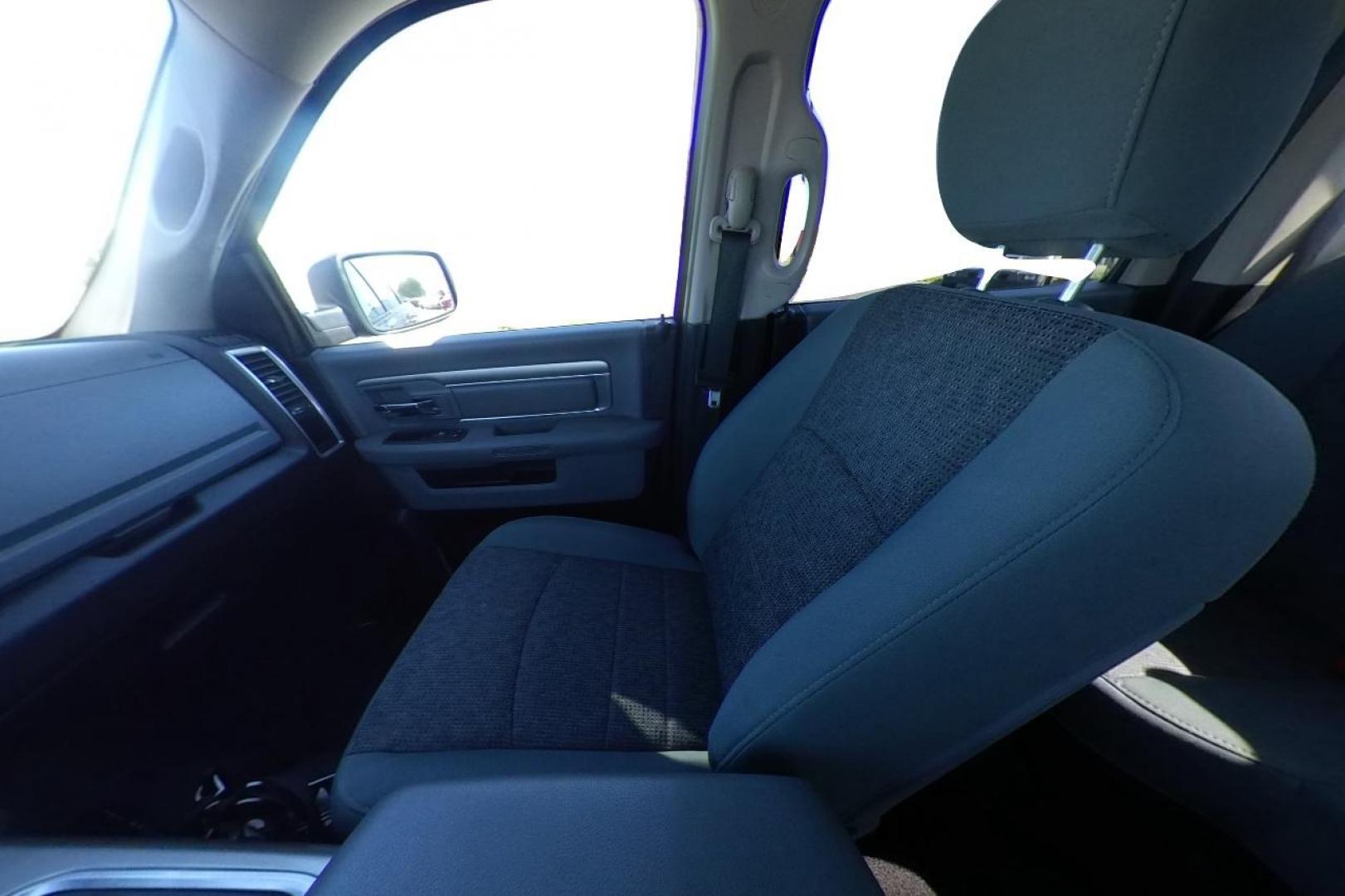2018 Black RAM 1500 SLT Crew Cab SWB 4WD (1C6RR7LT4JS) with an 5.7L V8 OHV 16V engine, 8A transmission, located at 7755 State Street, Midvale, UT, 84047, (801) 753-9063, 40.610329, -111.890656 - Photo#17