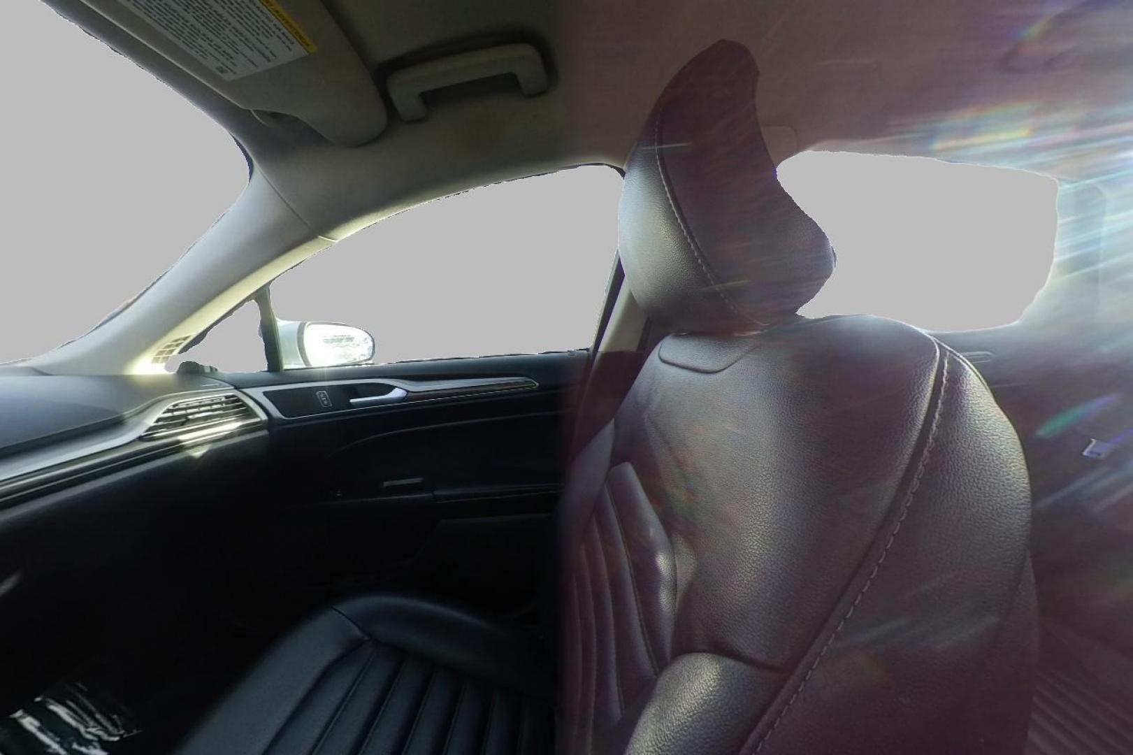 2019 Silver Ford Fusion SEL (3FA6P0CD1KR) with an 1.5L L4 DOHC 16V engine, 6A transmission, located at 7755 State Street, Midvale, UT, 84047, (801) 753-9063, 40.610329, -111.890656 - Photo#17