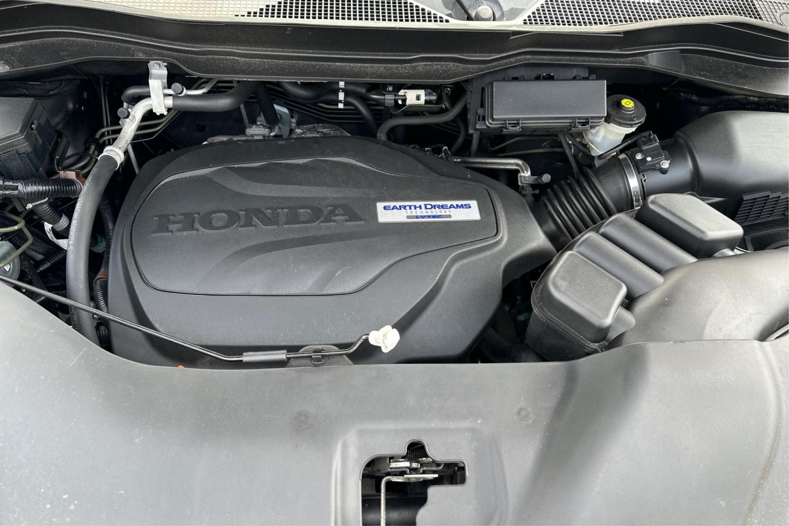 2019 Black Honda Ridgeline Sport (5FPYK2F15KB) with an 3.5L V6 SOHC 24V engine, 6A transmission, located at 7755 State Street, Midvale, UT, 84047, (801) 753-9063, 40.610329, -111.890656 - Photo#10