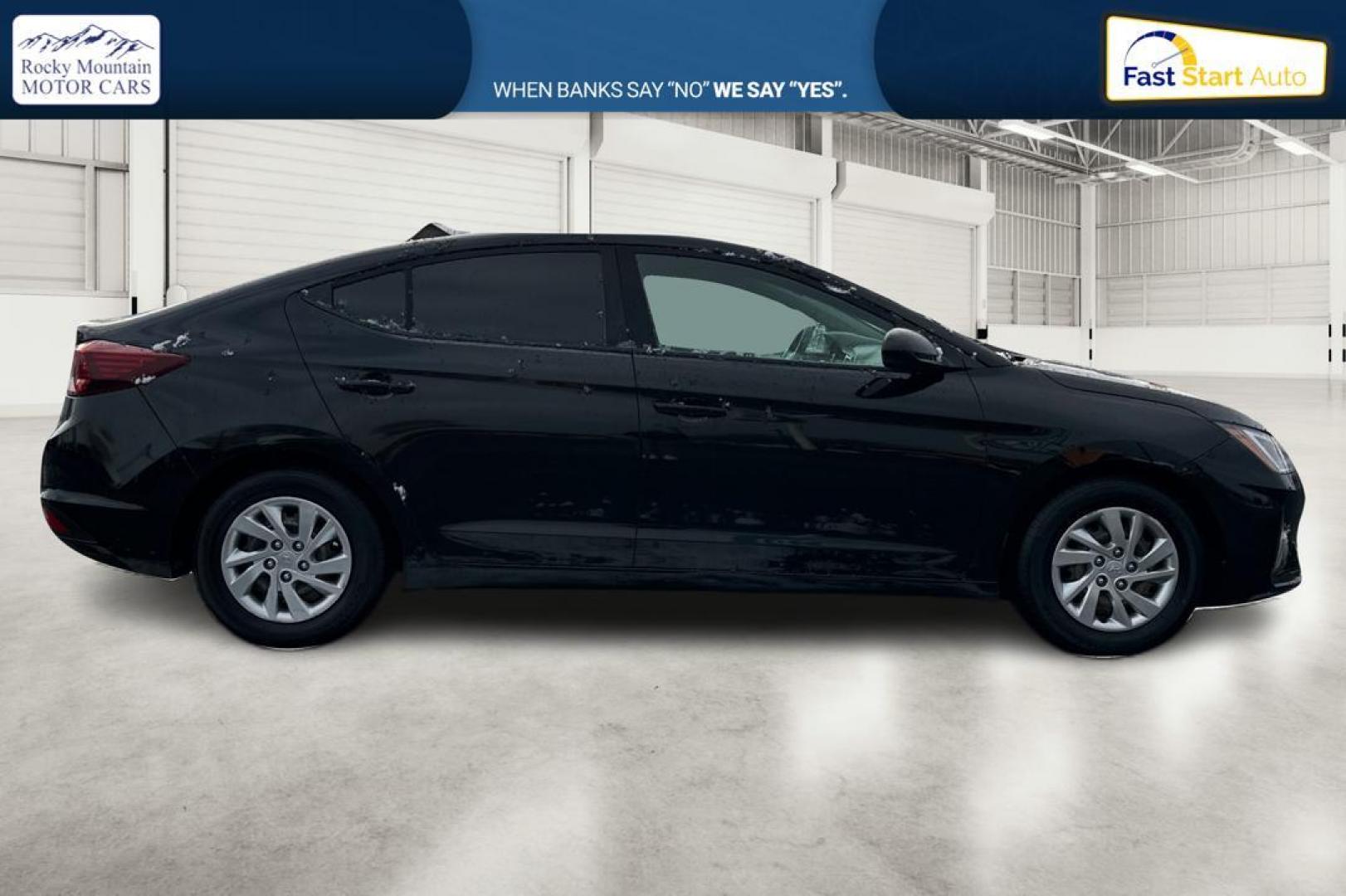 2019 Black Hyundai Elantra SE 6AT (KMHD74LF7KU) with an 1.8L L4 DOHC 16V engine, 6A transmission, located at 7755 State Street, Midvale, UT, 84047, (801) 753-9063, 40.610329, -111.890656 - Photo#1