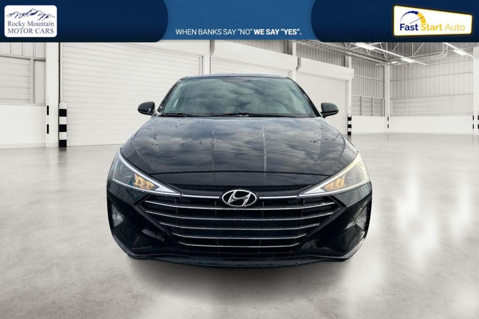 2019 Black Hyundai Elantra SE 6AT (KMHD74LF7KU) with an 1.8L L4 DOHC 16V engine, 6A transmission, located at 7755 State Street, Midvale, UT, 84047, (801) 753-9063, 40.610329, -111.890656 - Photo#9