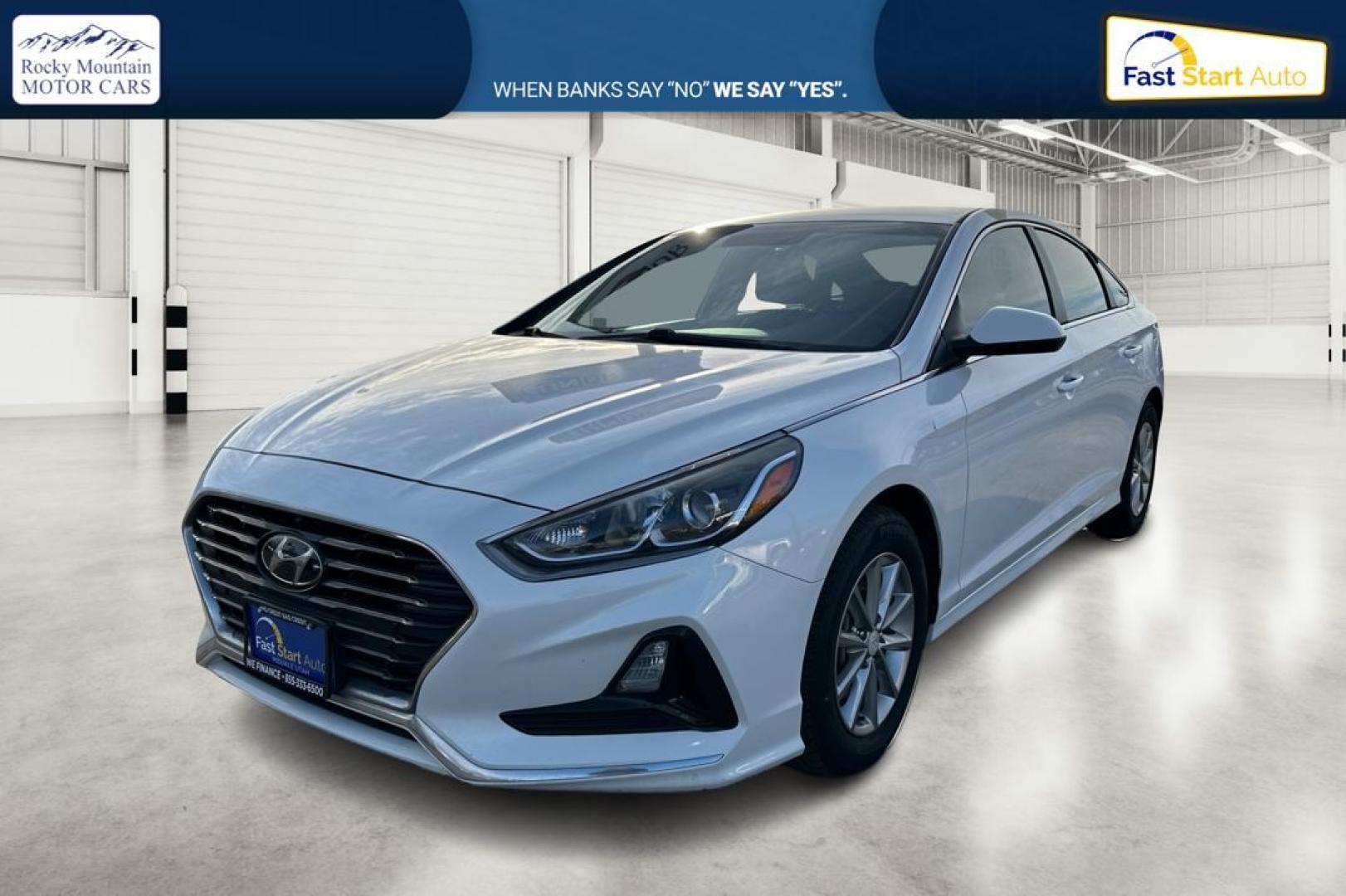 2019 White Hyundai Sonata SE (5NPE24AFXKH) with an 2.4L L4 DOHC 16V engine, 7A transmission, located at 7755 State Street, Midvale, UT, 84047, (801) 753-9063, 40.610329, -111.890656 - Photo#8