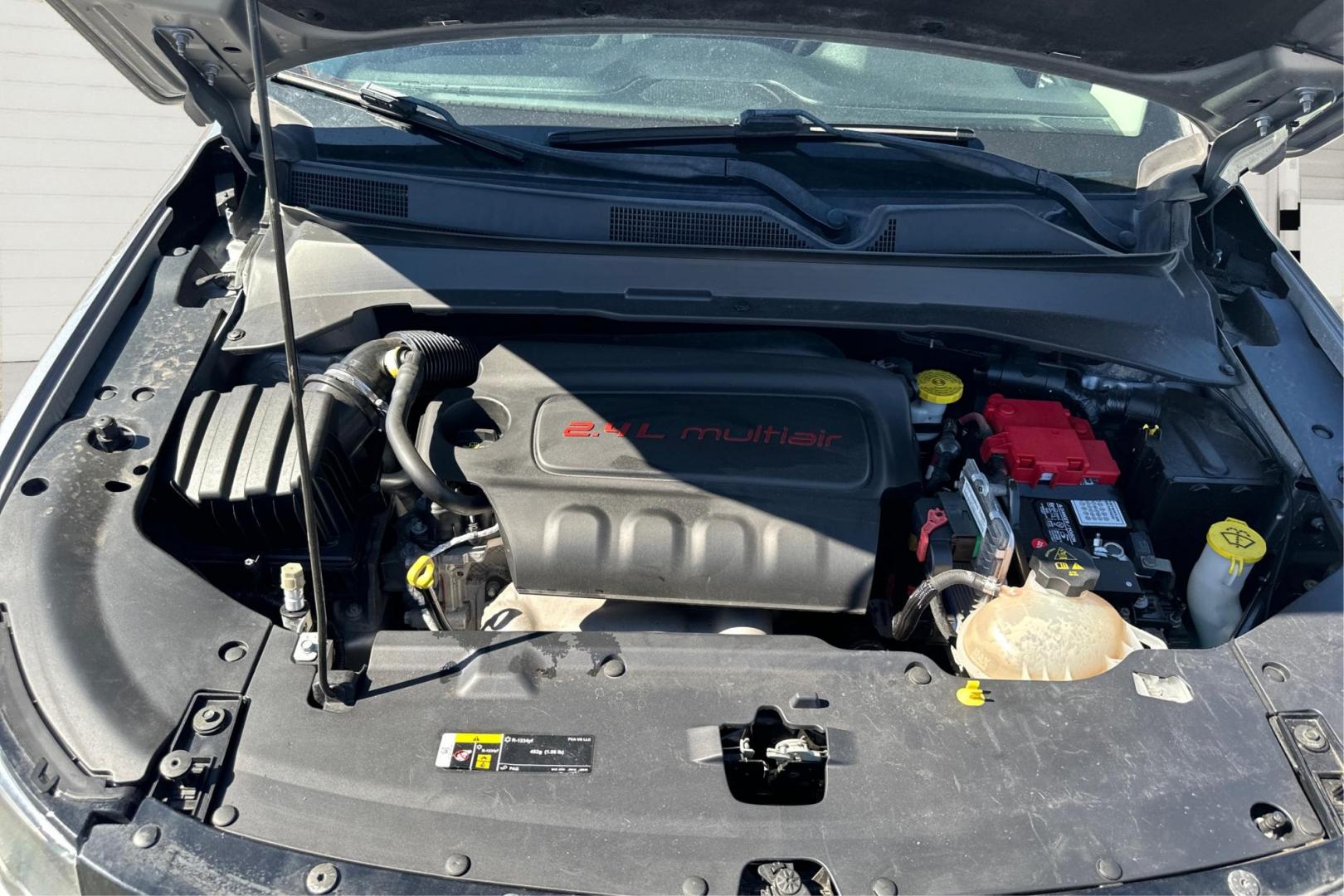 2019 Silver Jeep Compass Sport FWD (3C4NJCAB8KT) with an 2.4L L4 DOHC 16V engine, Automatic, 9-Spd transmission, located at 7755 State Street, Midvale, UT, 84047, (801) 753-9063, 40.610329, -111.890656 - Photo#8