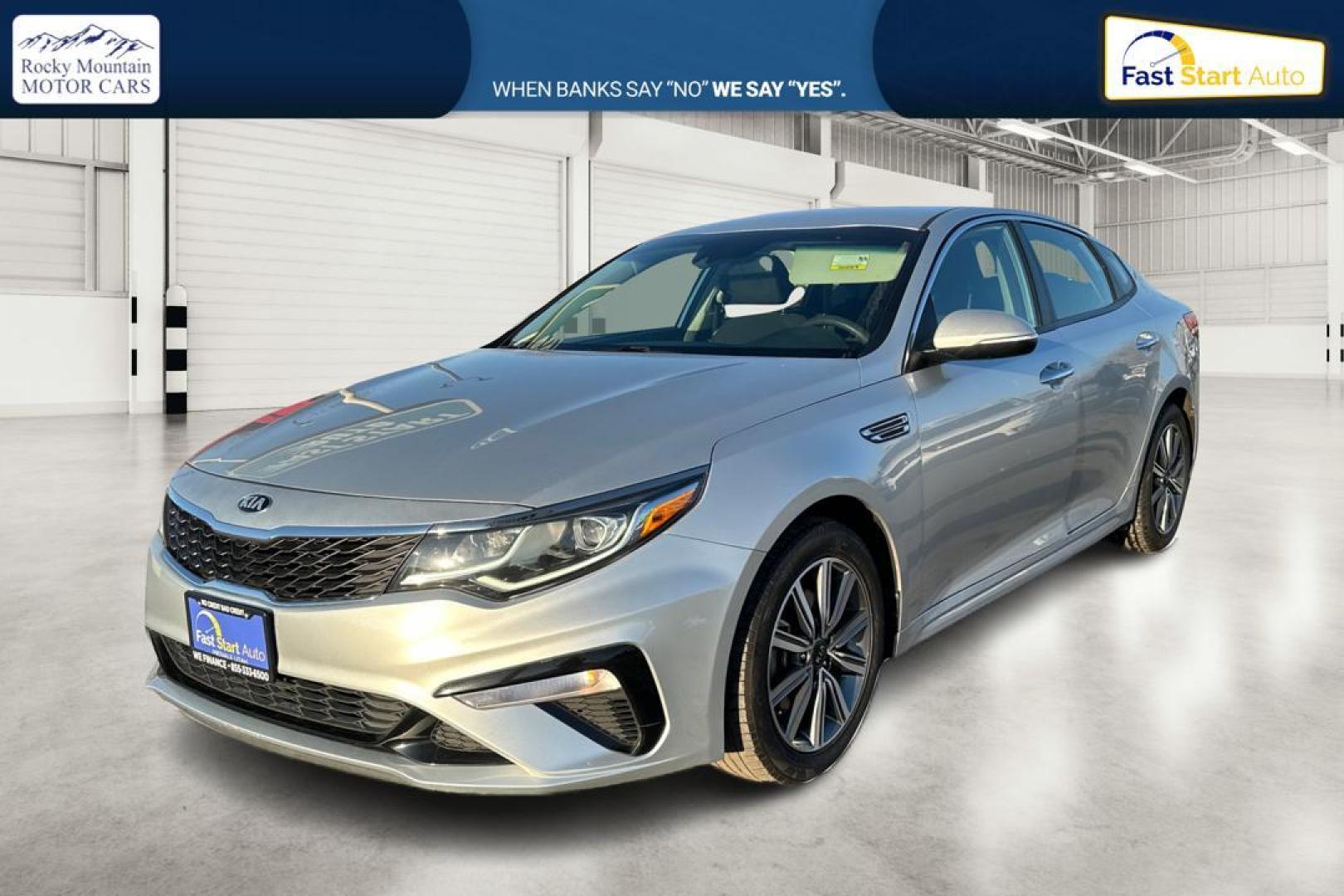 2019 Silver Kia Optima LX (5XXGT4L3XKG) with an 2.4L L4 DOHC 16V engine, 6A transmission, located at 7755 State Street, Midvale, UT, 84047, (801) 753-9063, 40.610329, -111.890656 - Photo#8