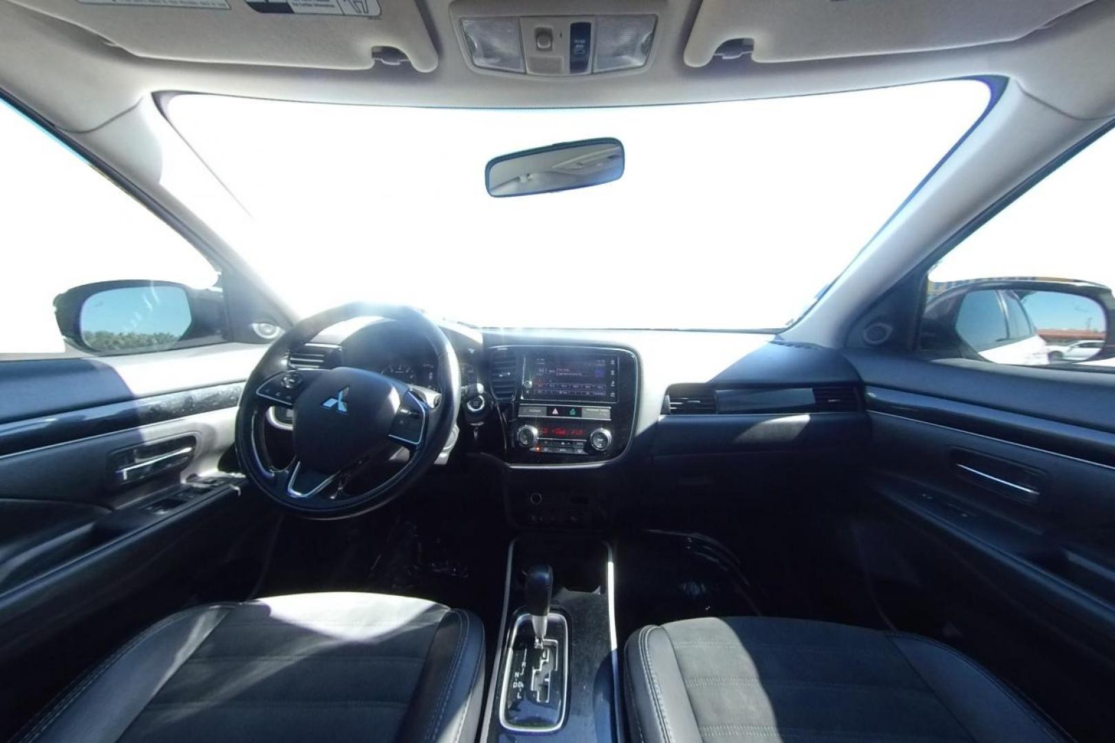 2019 White Mitsubishi Outlander SEL AWD (JA4AZ3A33KZ) with an 2.4L L4 DOHC 16V engine, CVT transmission, located at 7755 State Street, Midvale, UT, 84047, (801) 753-9063, 40.610329, -111.890656 - Photo#13