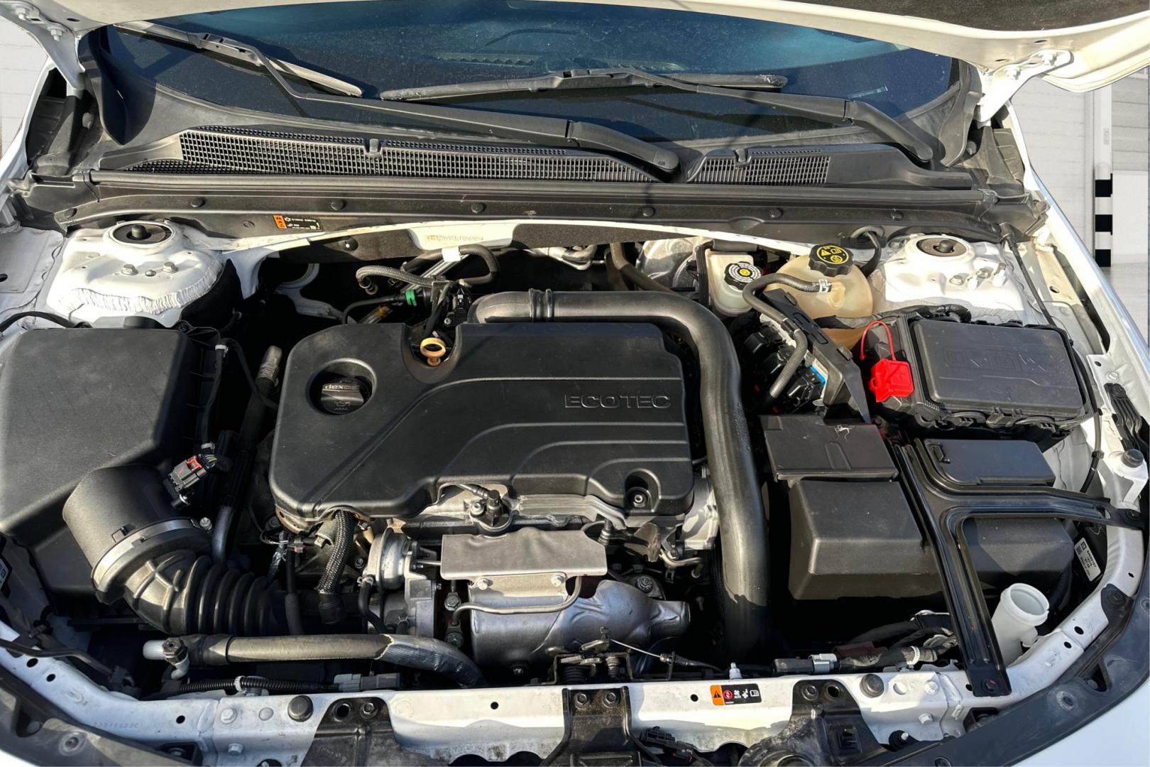 2020 White Chevrolet Malibu LT (1G1ZD5ST8LF) with an 1.5L L4 DOHC 16V engine, 6A transmission, located at 7755 State Street, Midvale, UT, 84047, (801) 753-9063, 40.610329, -111.890656 - Photo#10