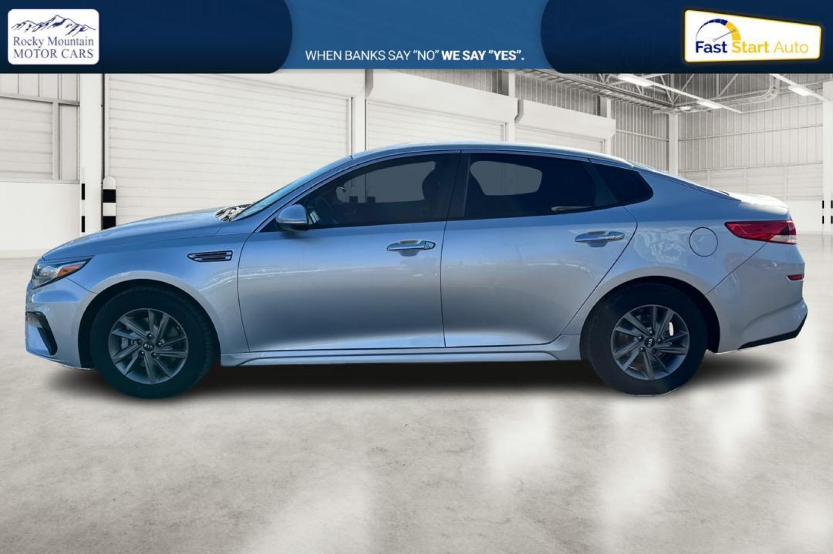 2020 Silver Kia Optima LX (5XXGT4L35LG) with an 2.4L L4 DOHC 16V engine, 6A transmission, located at 7755 State Street, Midvale, UT, 84047, (801) 753-9063, 40.610329, -111.890656 - Photo#6