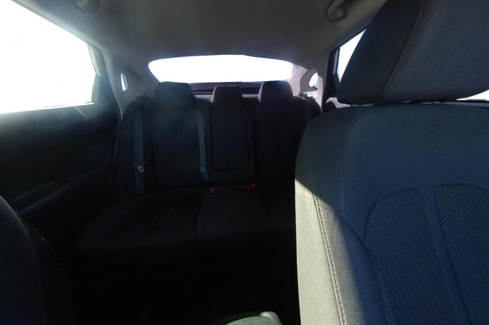 2020 Silver Kia Optima LX (5XXGT4L35LG) with an 2.4L L4 DOHC 16V engine, 6A transmission, located at 7755 State Street, Midvale, UT, 84047, (801) 753-9063, 40.610329, -111.890656 - Photo#18