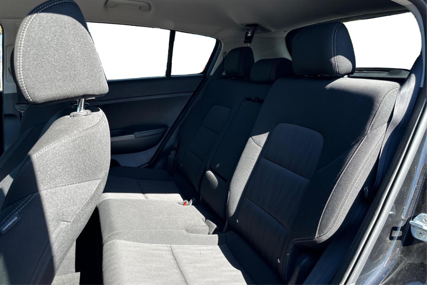2020 Black Kia Sportage LX FWD (KNDPM3AC5L7) with an 2.4L V6 DOHC 24V engine, 6A transmission, located at 7755 State Street, Midvale, UT, 84047, (801) 753-9063, 40.610329, -111.890656 - Photo#12