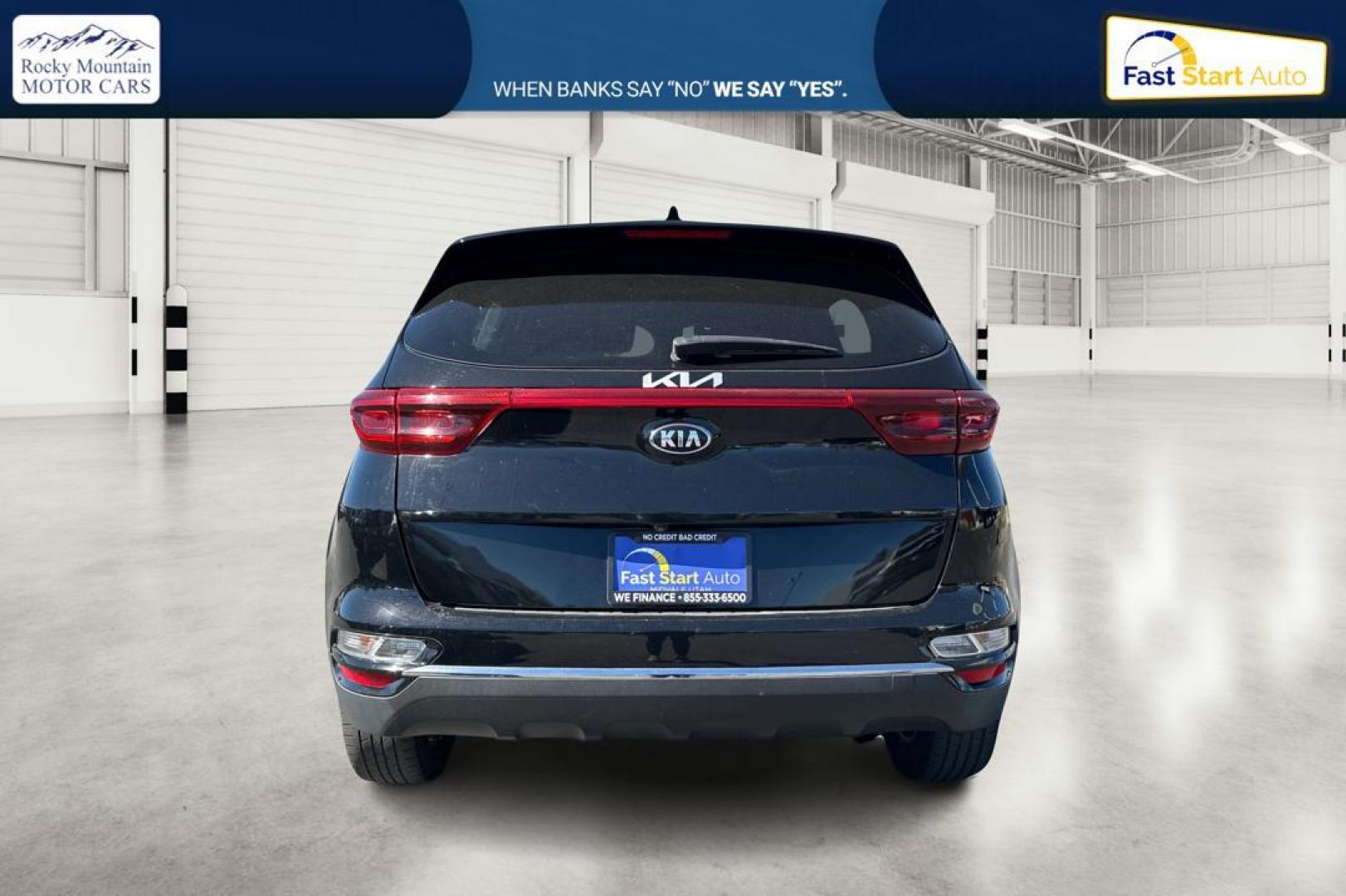 2020 Black Kia Sportage LX FWD (KNDPM3AC5L7) with an 2.4L V6 DOHC 24V engine, 6A transmission, located at 7755 State Street, Midvale, UT, 84047, (801) 753-9063, 40.610329, -111.890656 - Photo#3