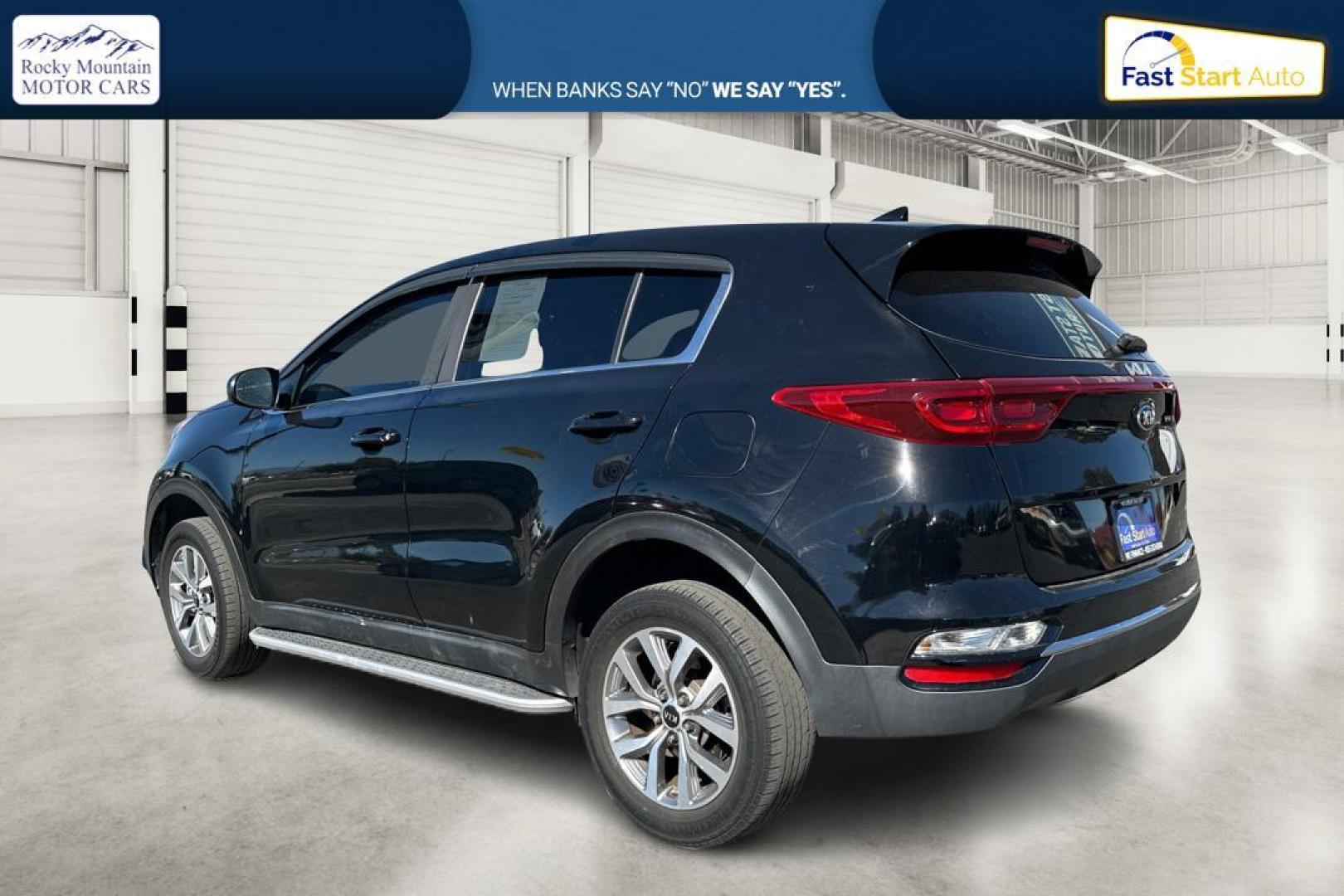 2020 Black Kia Sportage LX FWD (KNDPM3AC5L7) with an 2.4L V6 DOHC 24V engine, 6A transmission, located at 7755 State Street, Midvale, UT, 84047, (801) 753-9063, 40.610329, -111.890656 - Photo#4